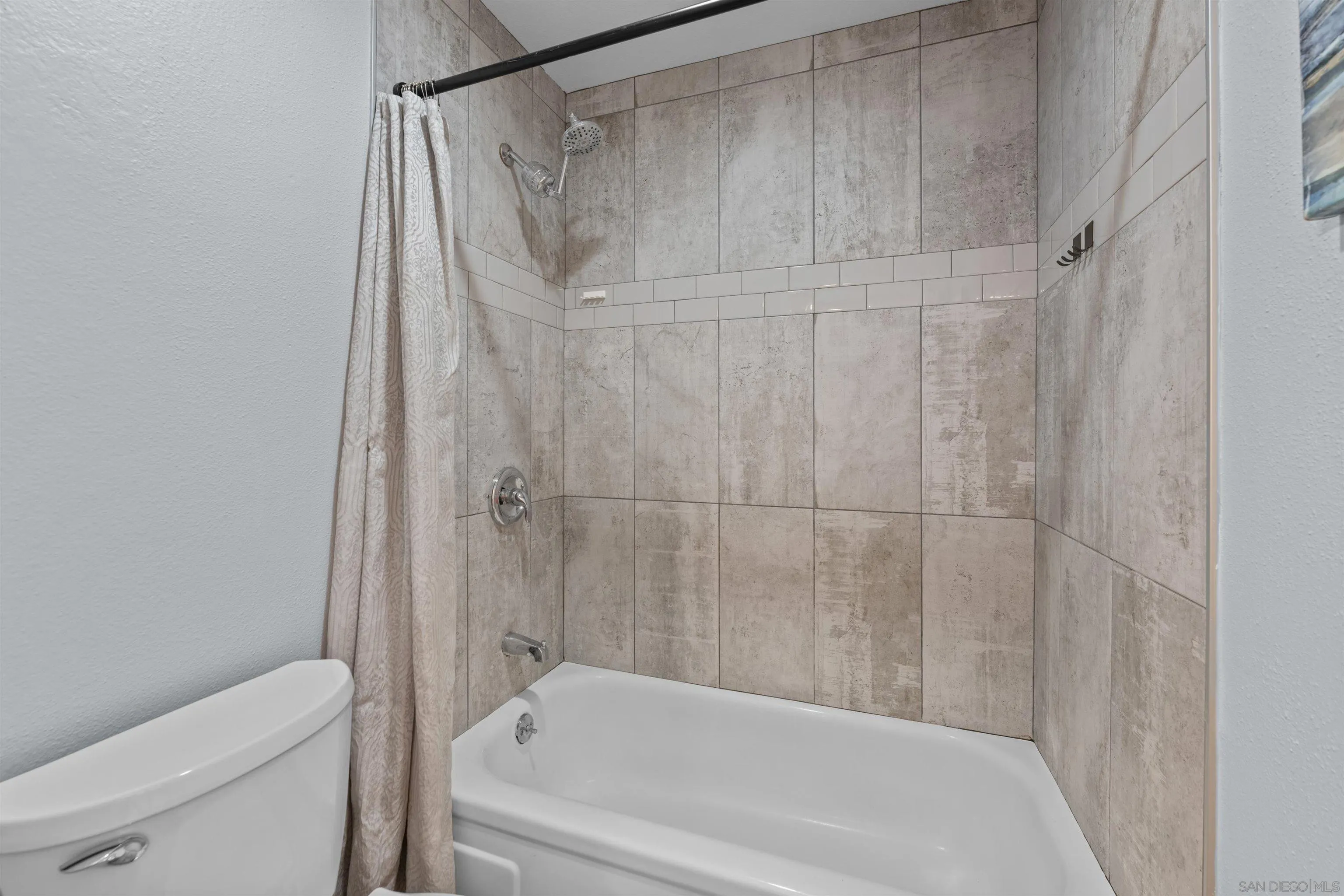 Photo #20: 260009992 Listing: Photo #20
