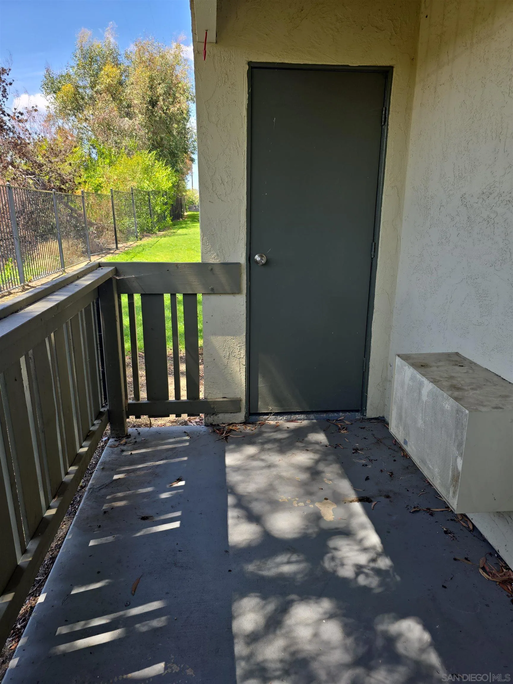 Photo #14: 260009995 Listing: Photo #14