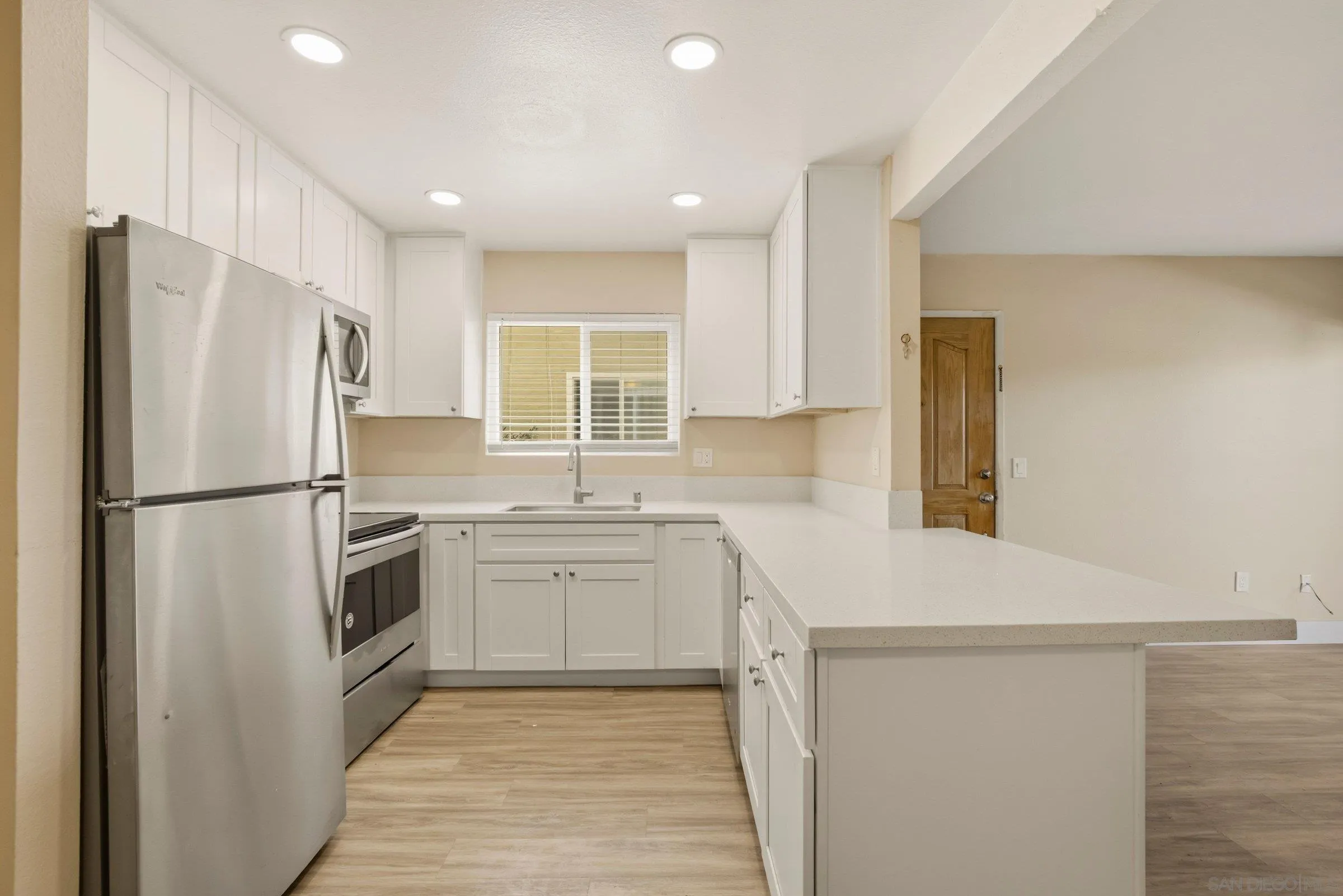 https://cdn.realtyfeed.com/cdn/127/260009995/f827f1df280fd9f3c2239b380b3f28a1.webp