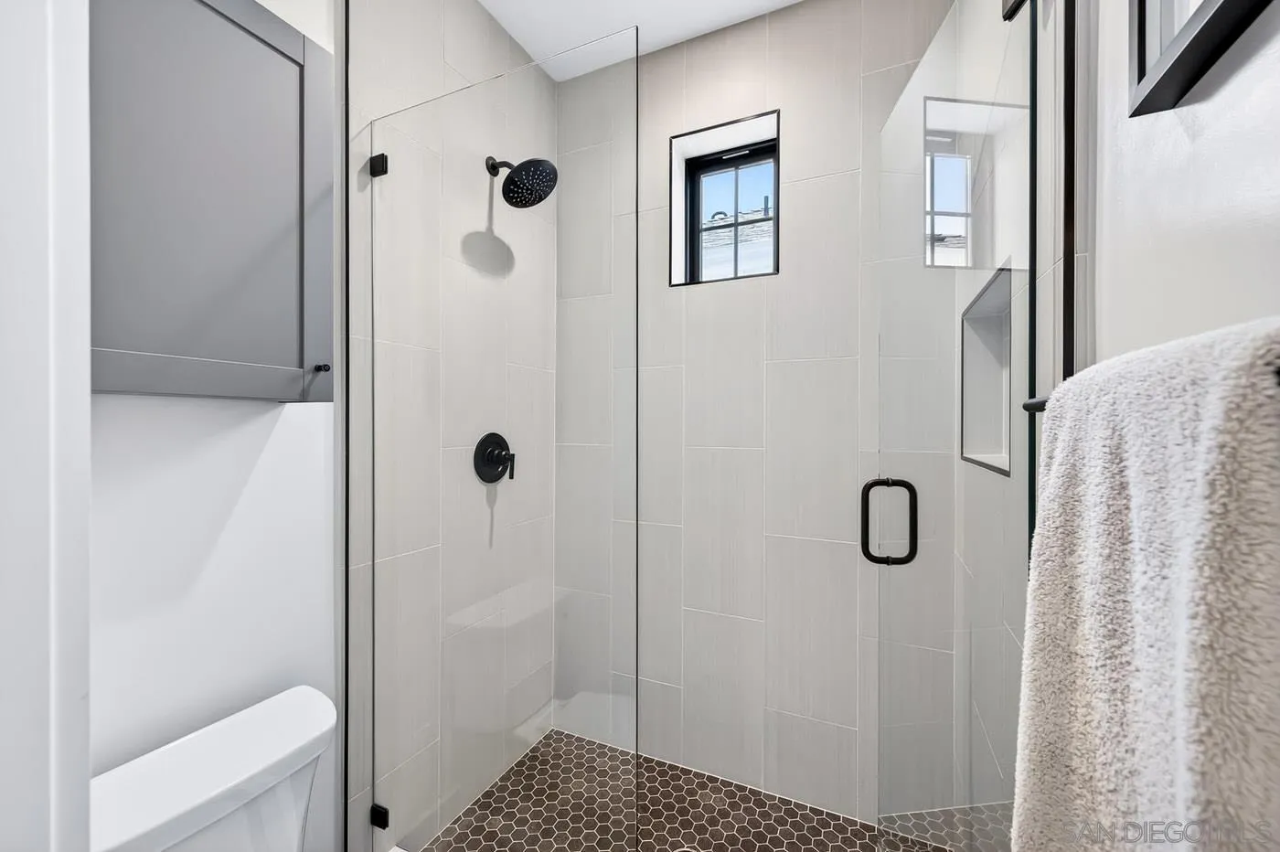 Photo #15: 260010006 Listing: Photo #15