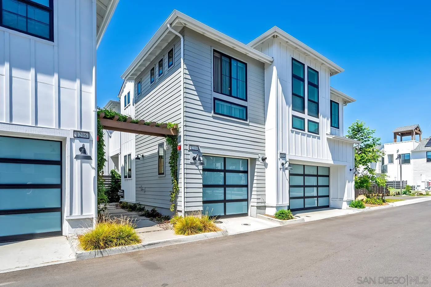 Photo #53: 260010006 Listing: Photo #53