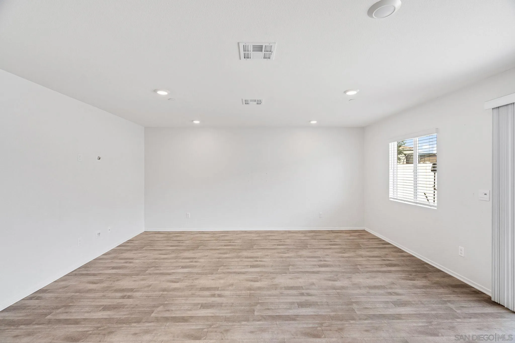30736 Thunderbird, Winchester, CA, 92596