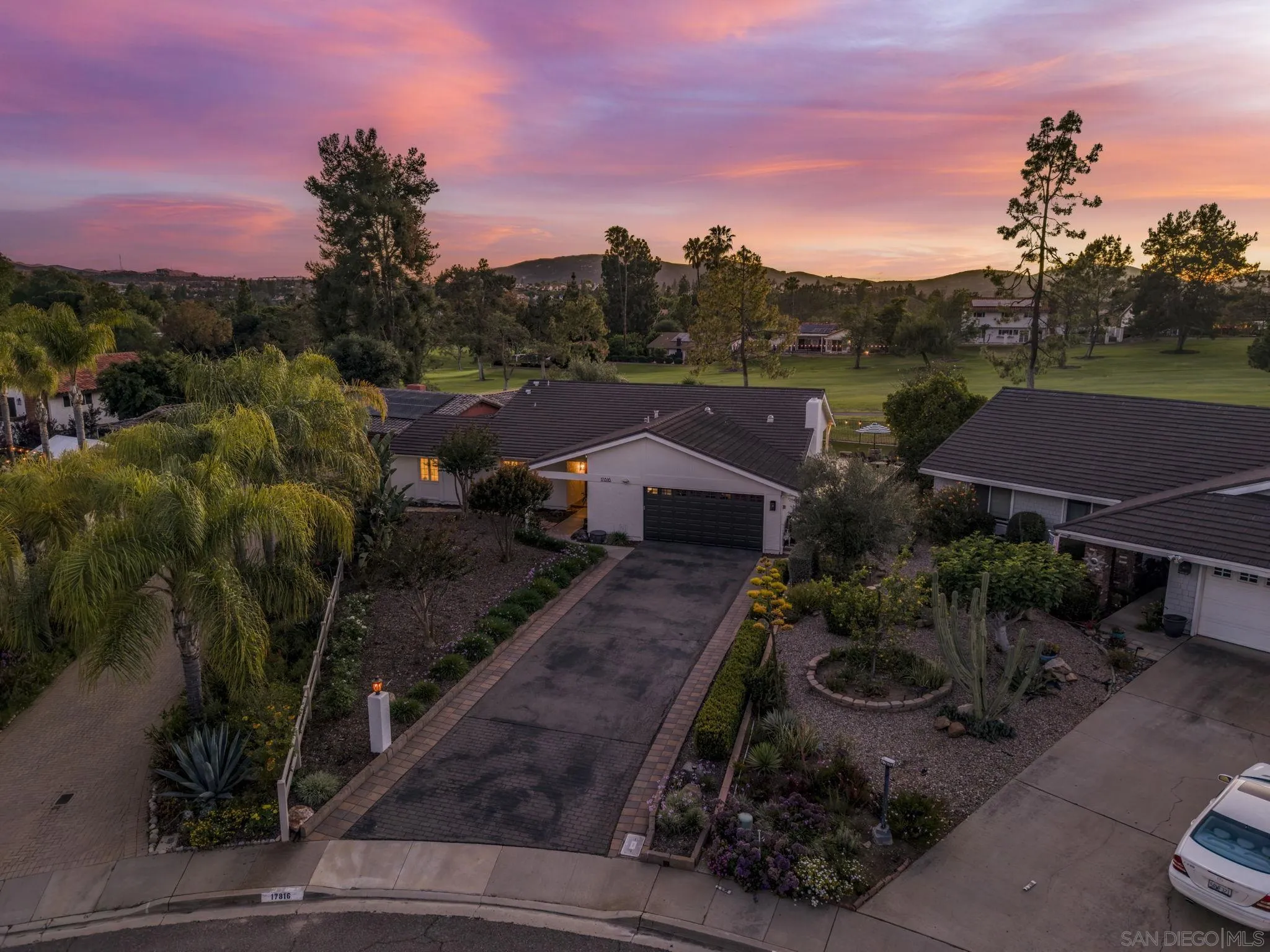 https://cdn.realtyfeed.com/cdn/127/260010013/83449a38b24fb2757a939255e074821b.webp