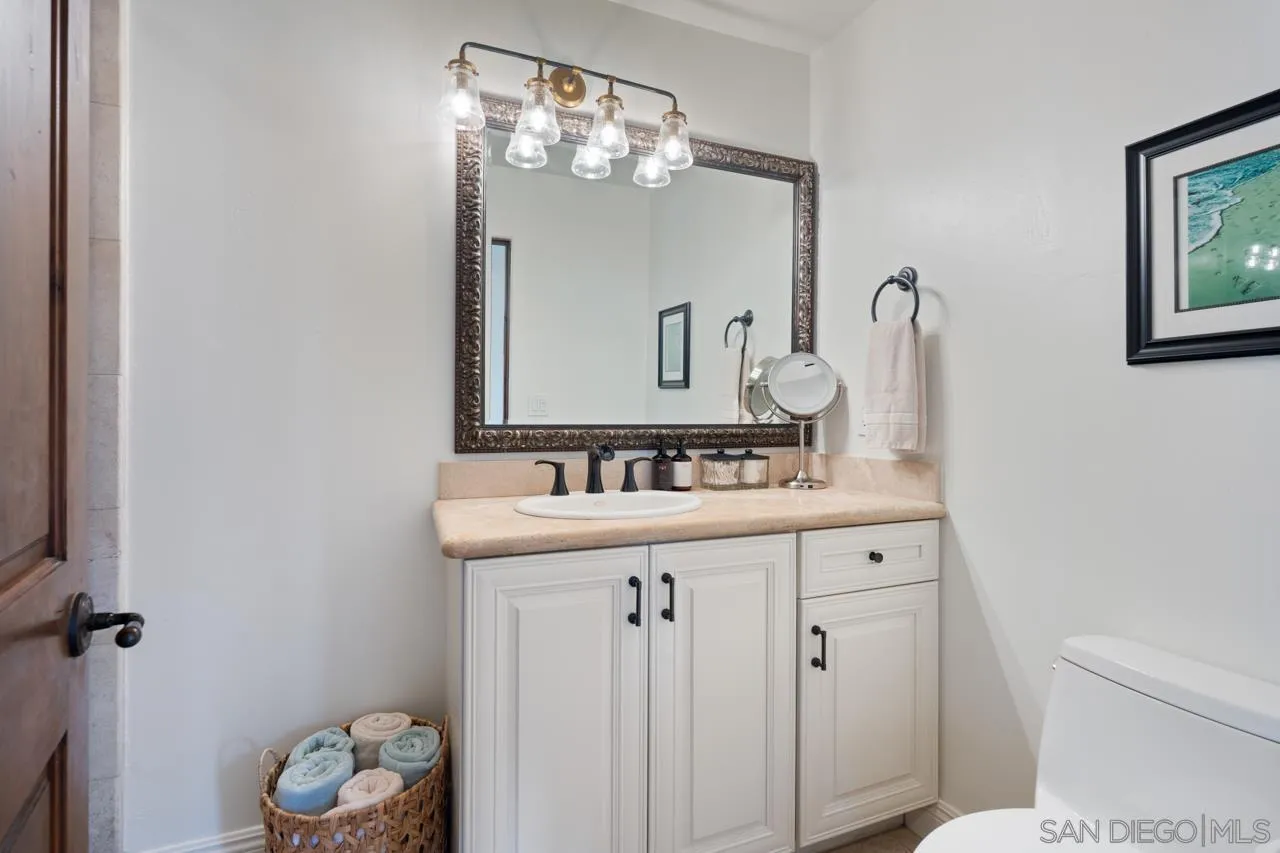 Photo #12: 260010015 Listing: Photo #12