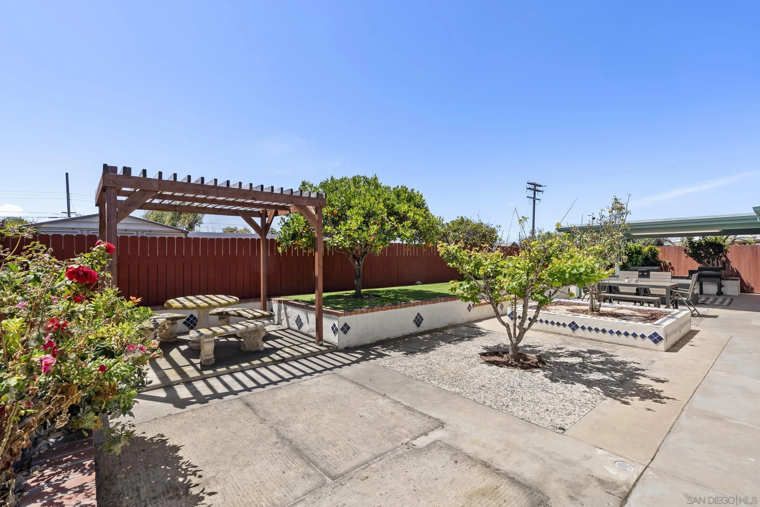 https://cdn.realtyfeed.com/cdn/127/260010016/bf8b695936307460da9521c20bd43dd8.webp