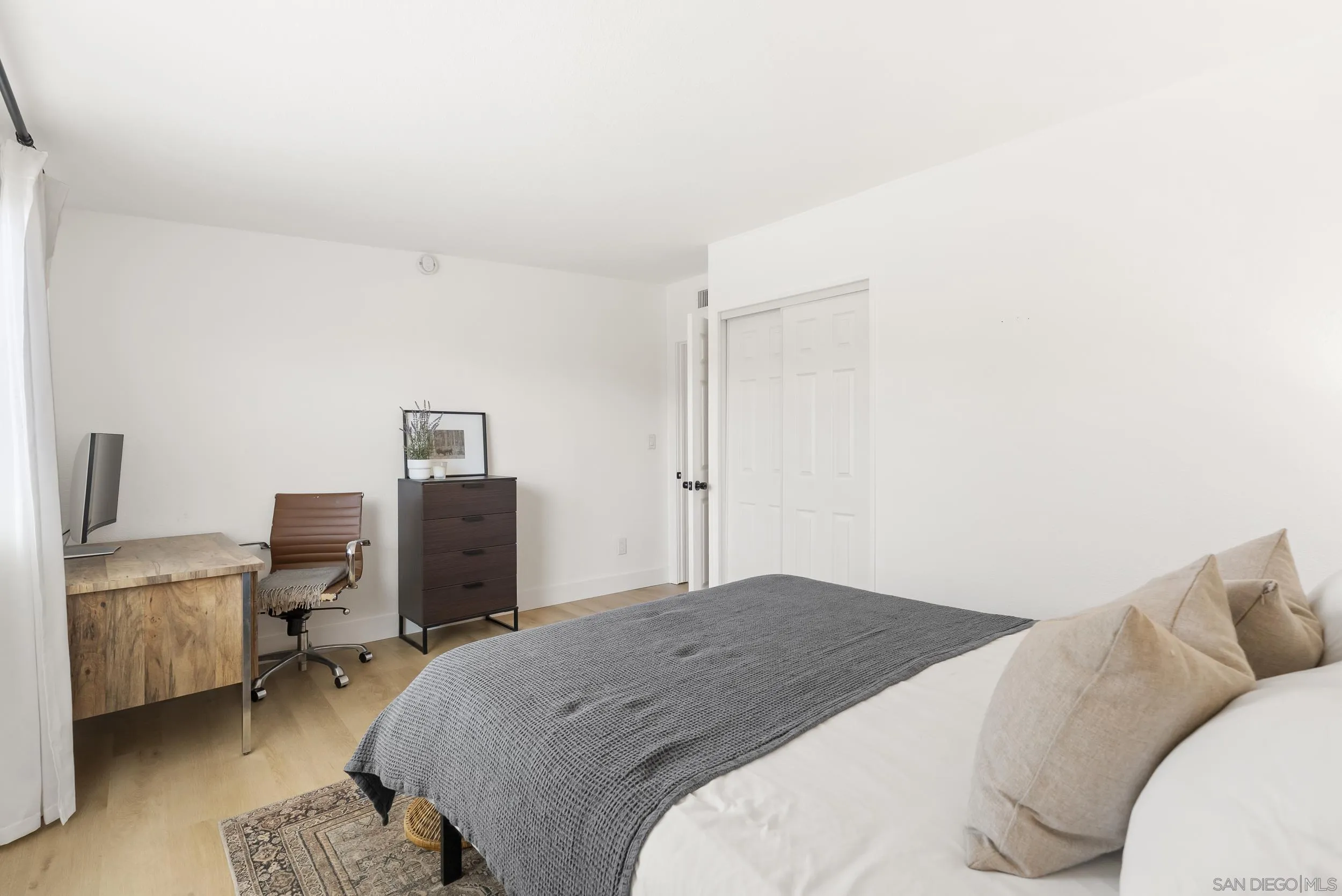 https://cdn.realtyfeed.com/cdn/127/260010016/fe1530569b536161cfa432b7b1f526ef.webp