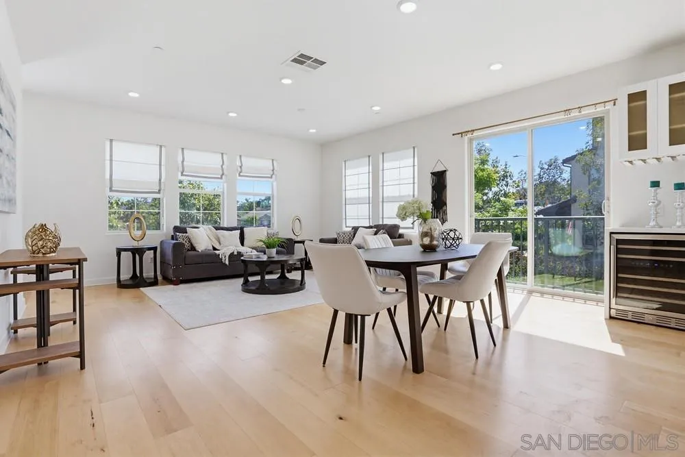 Photo #1: 260010018 Listing: Photo #1