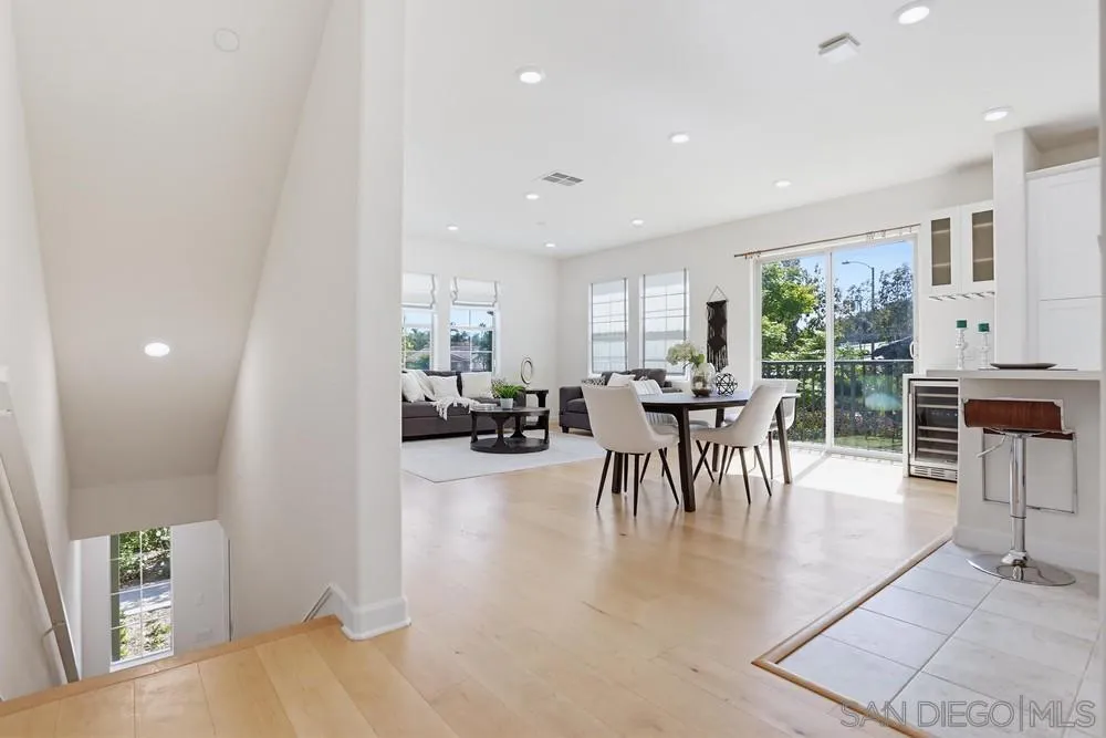 Photo #5: 260010018 Listing: Photo #5