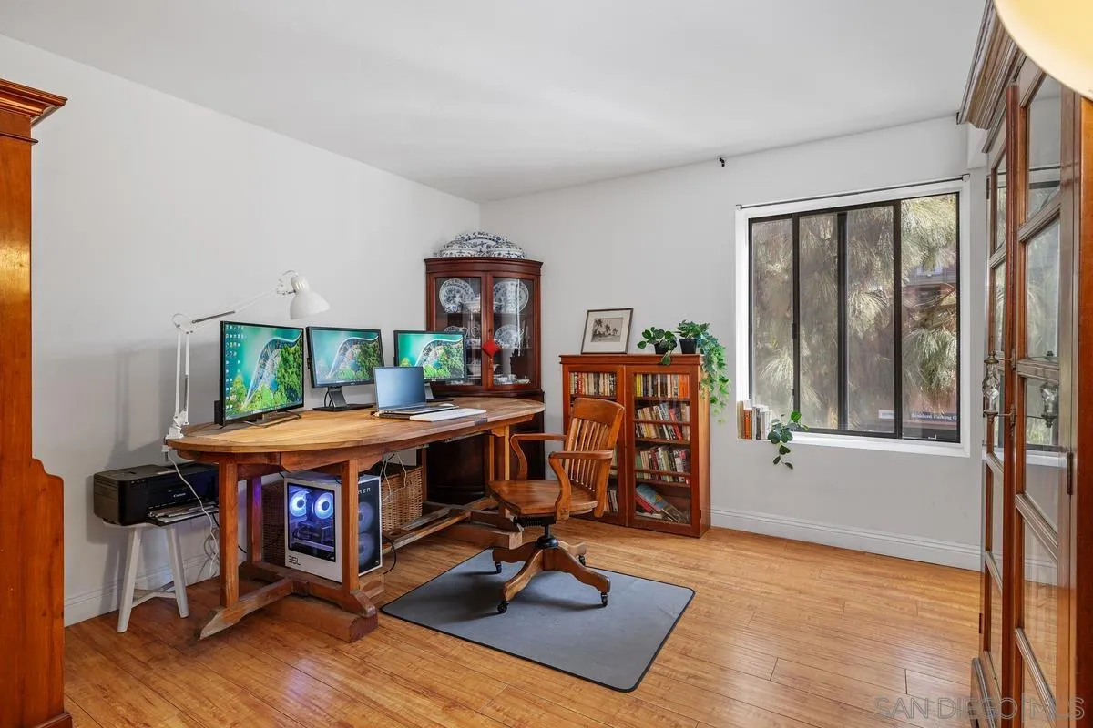 Photo #14: 260010021 Listing: Photo #14