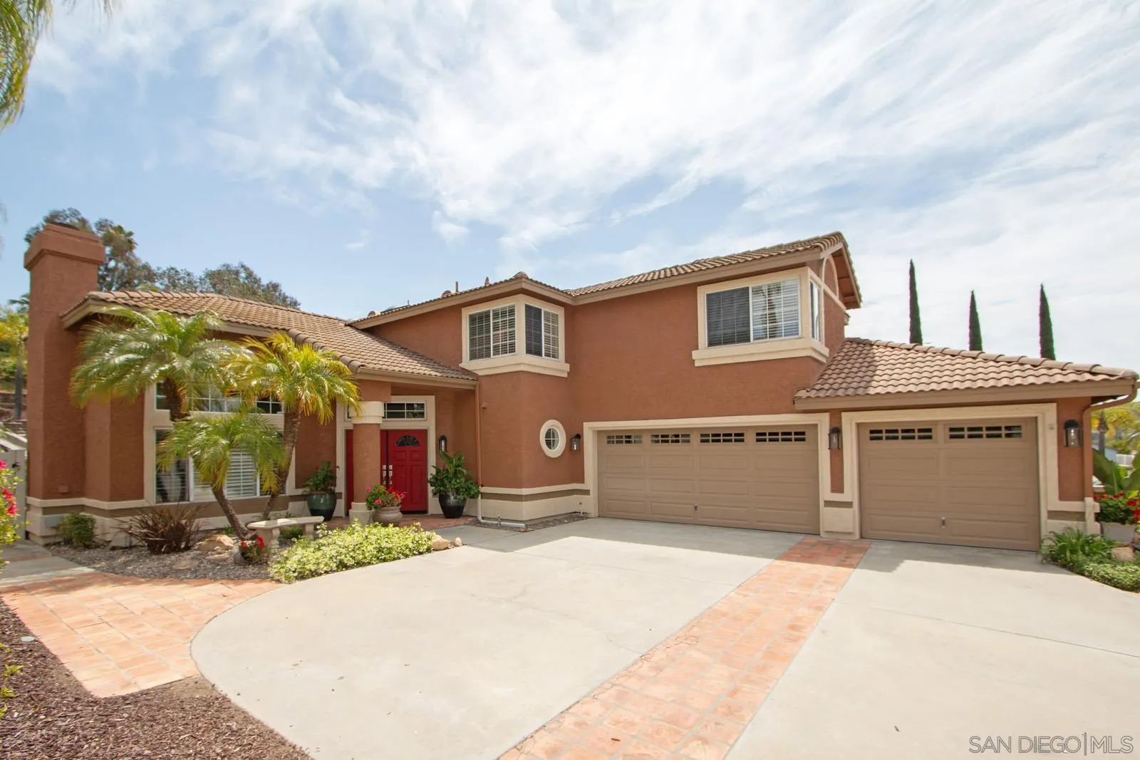https://cdn.realtyfeed.com/cdn/127/260010023/810567dd22f3cae11a96ecd210a1cd96.webp