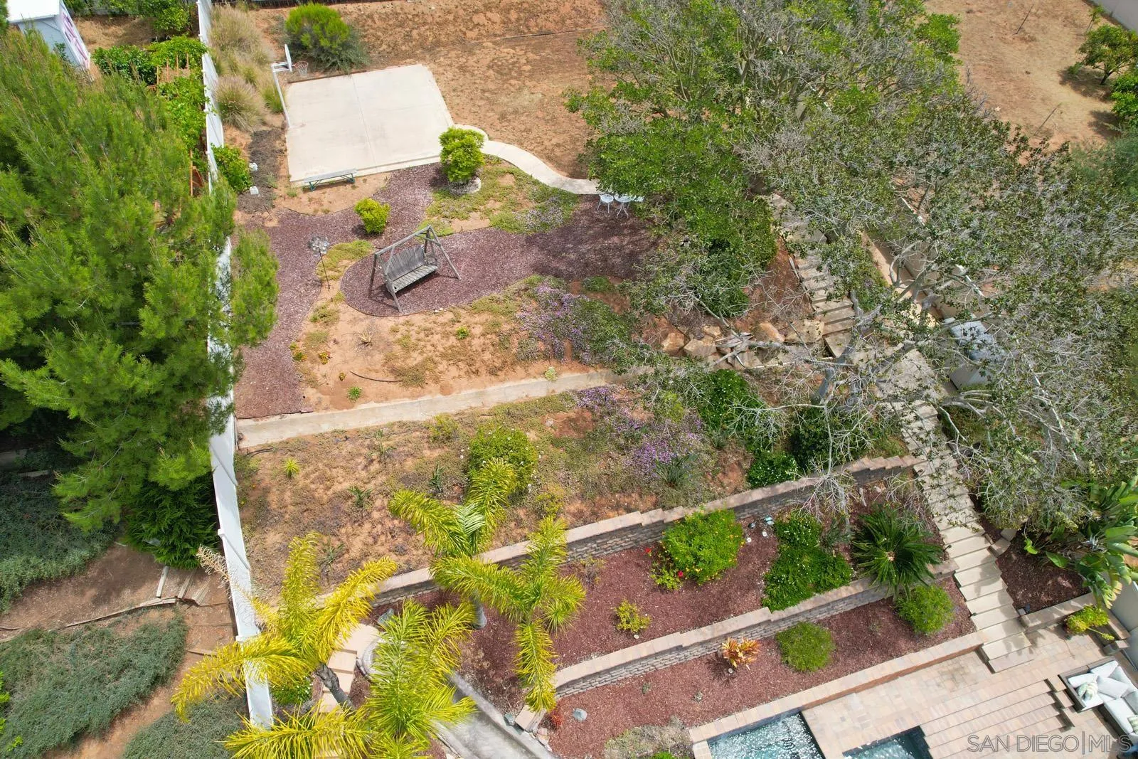 https://cdn.realtyfeed.com/cdn/127/260010023/e67cf388ad983f39928fa67dbd8dbe22.webp