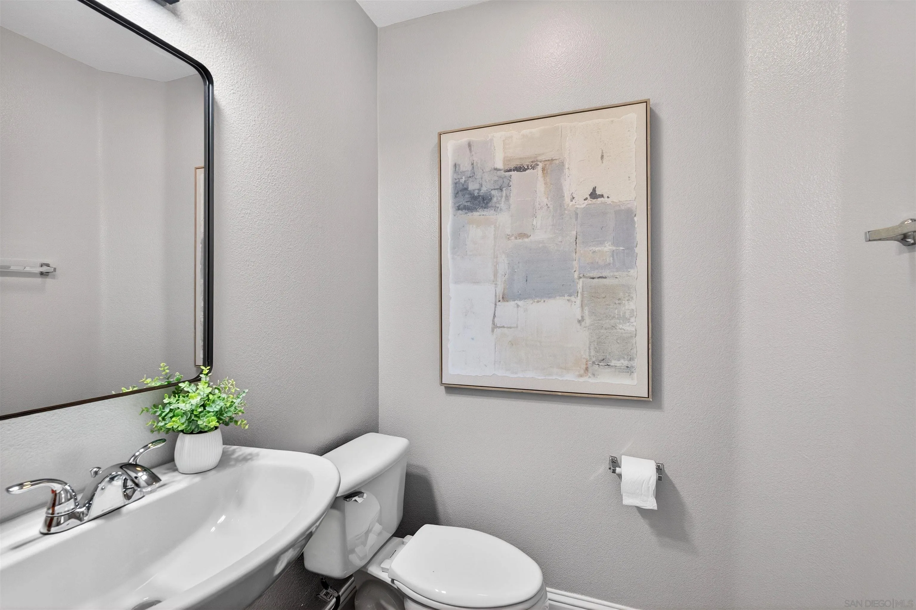 https://cdn.realtyfeed.com/cdn/127/260010030/046140690917f4ee56c476dd6e698d9d.webp