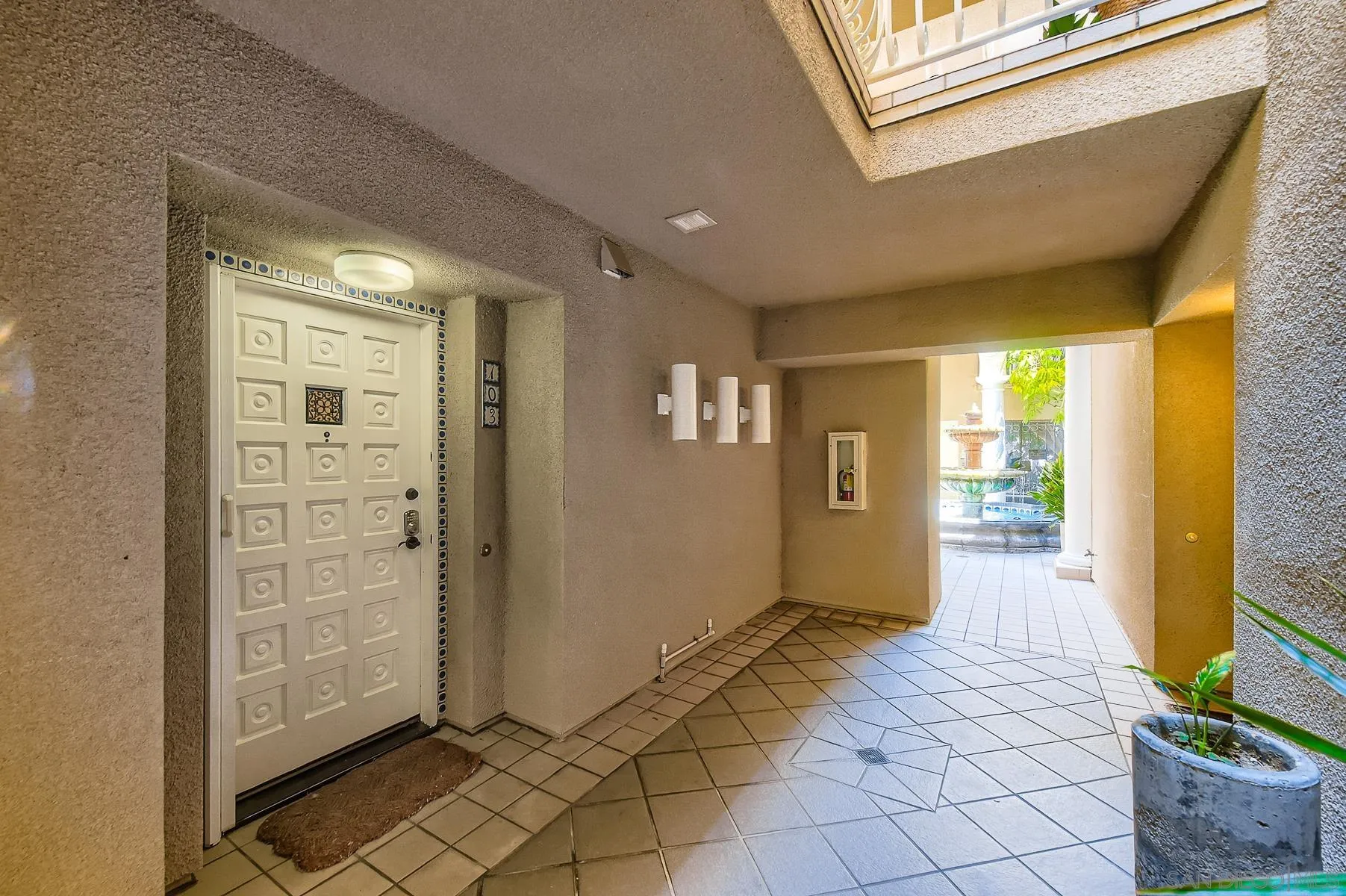 Photo #5: 260010031 Listing: Photo #5