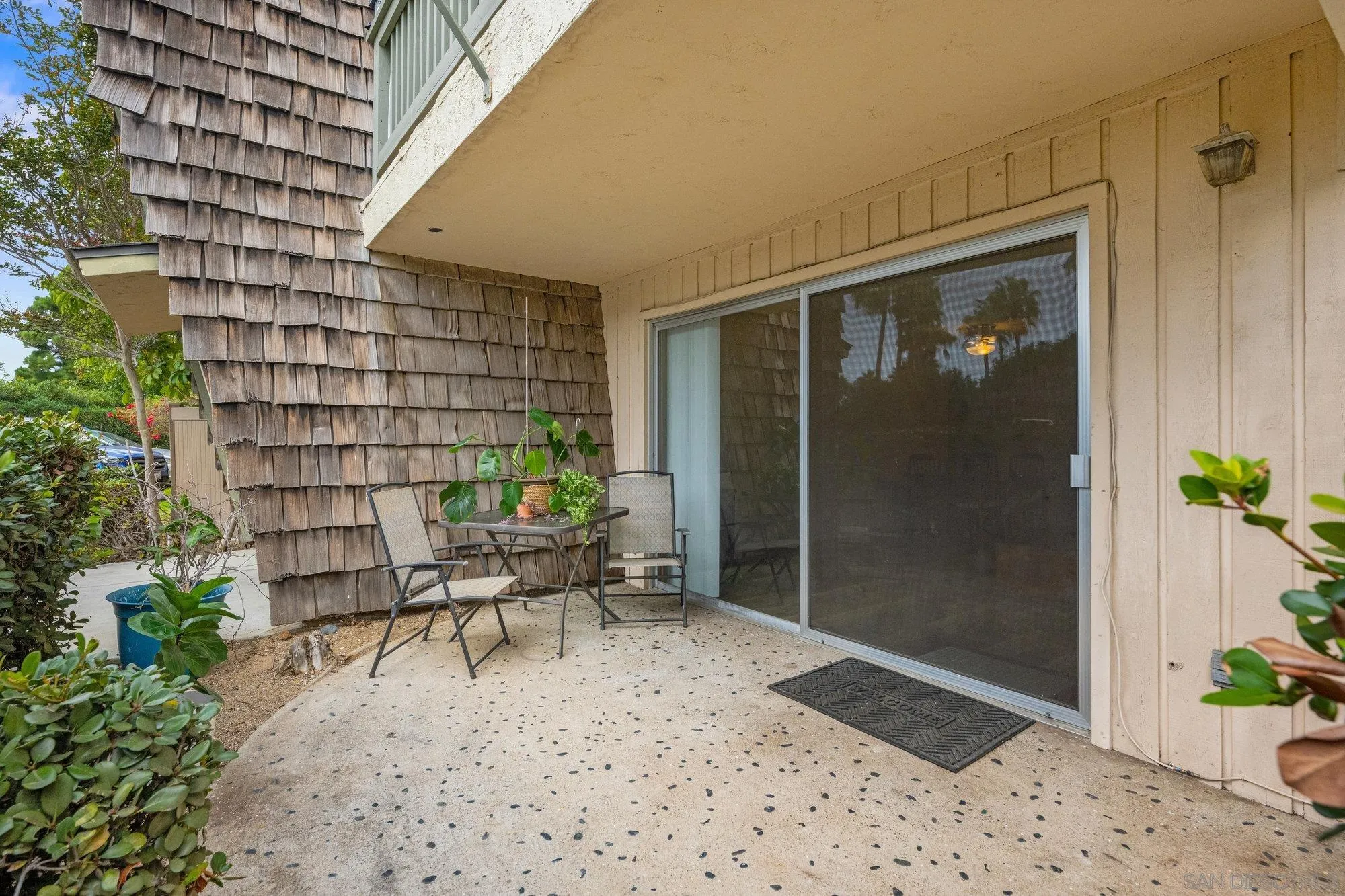 https://cdn.realtyfeed.com/cdn/127/260010032/6e67265acbf19d967ddcf421f8f7ba10.webp