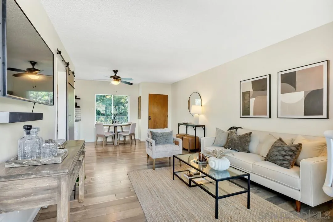 Photo #9: 260010040 Listing: Photo #9