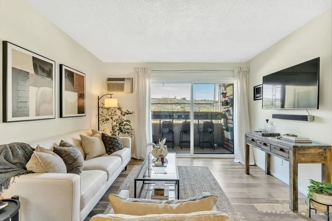 Photo #10: 260010040 Listing: Photo #10