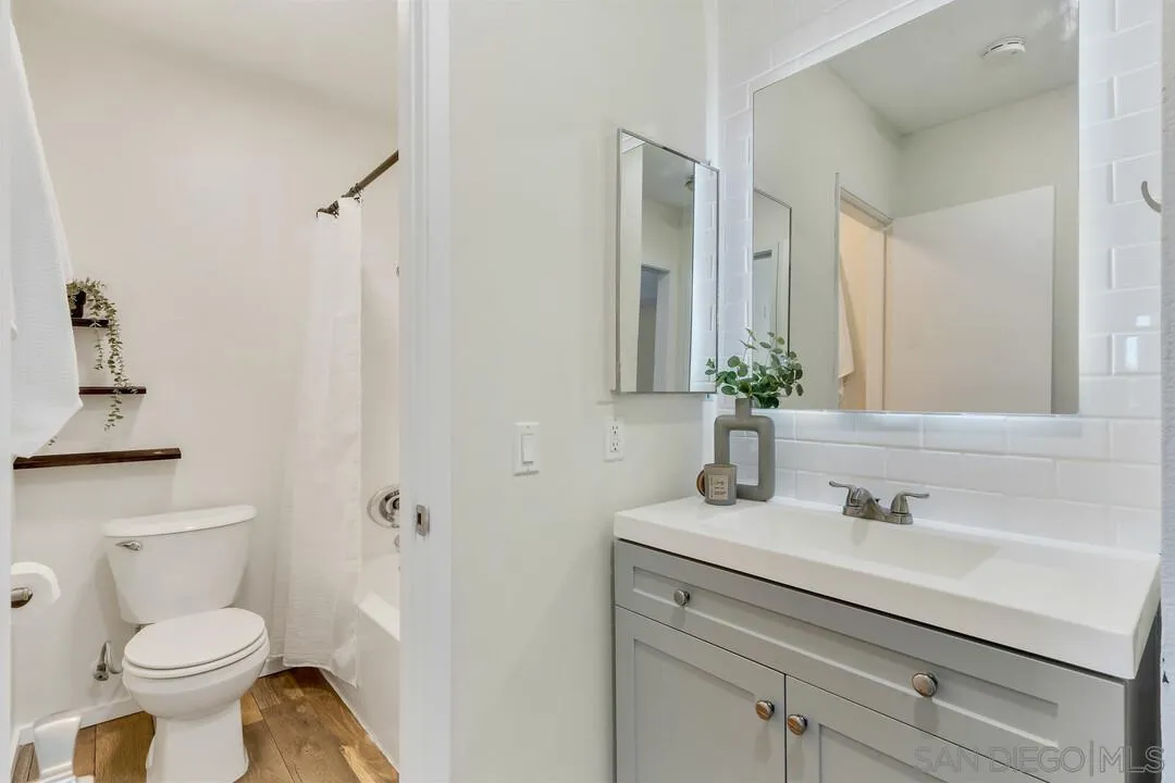 Photo #16: 260010040 Listing: Photo #16