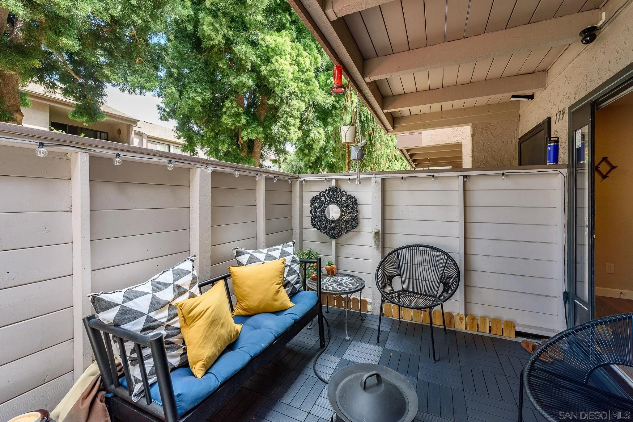 https://cdn.realtyfeed.com/cdn/127/260010043/1189da7ab18d985811b868db18055211.webp