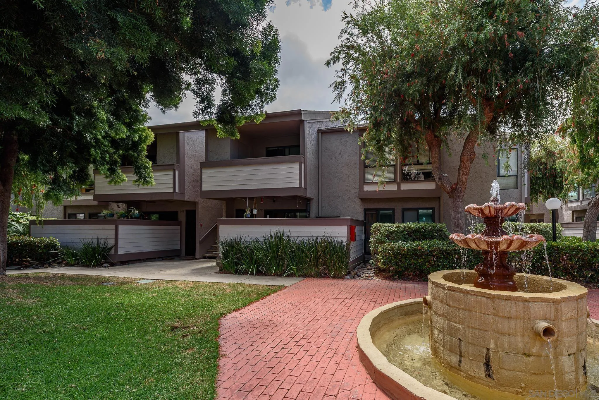 https://cdn.realtyfeed.com/cdn/127/260010043/ecf2f9d5b0a904cc26ad918a5d02d4b3.webp