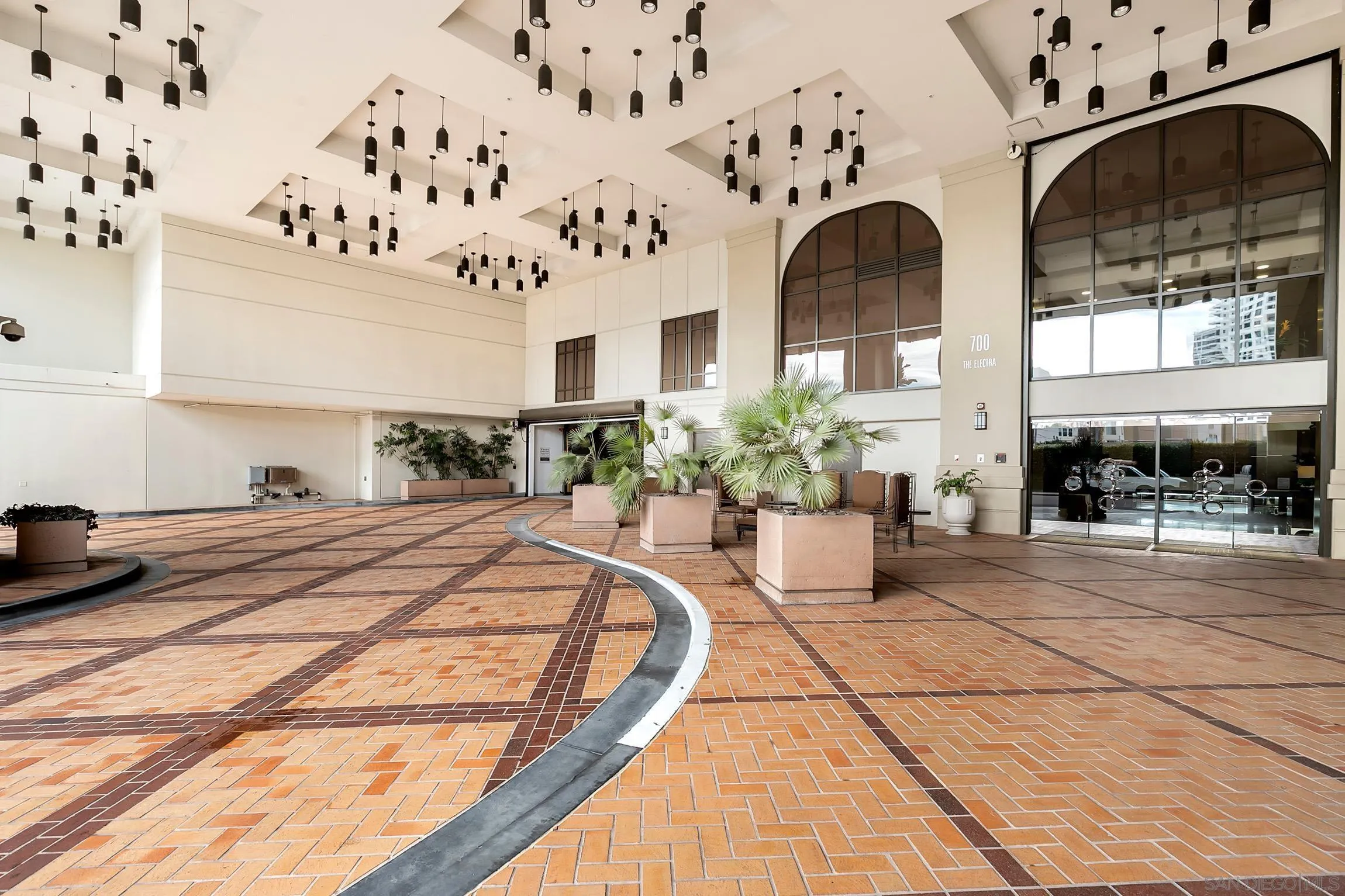 Photo #34: 260010044 Listing: Photo #34