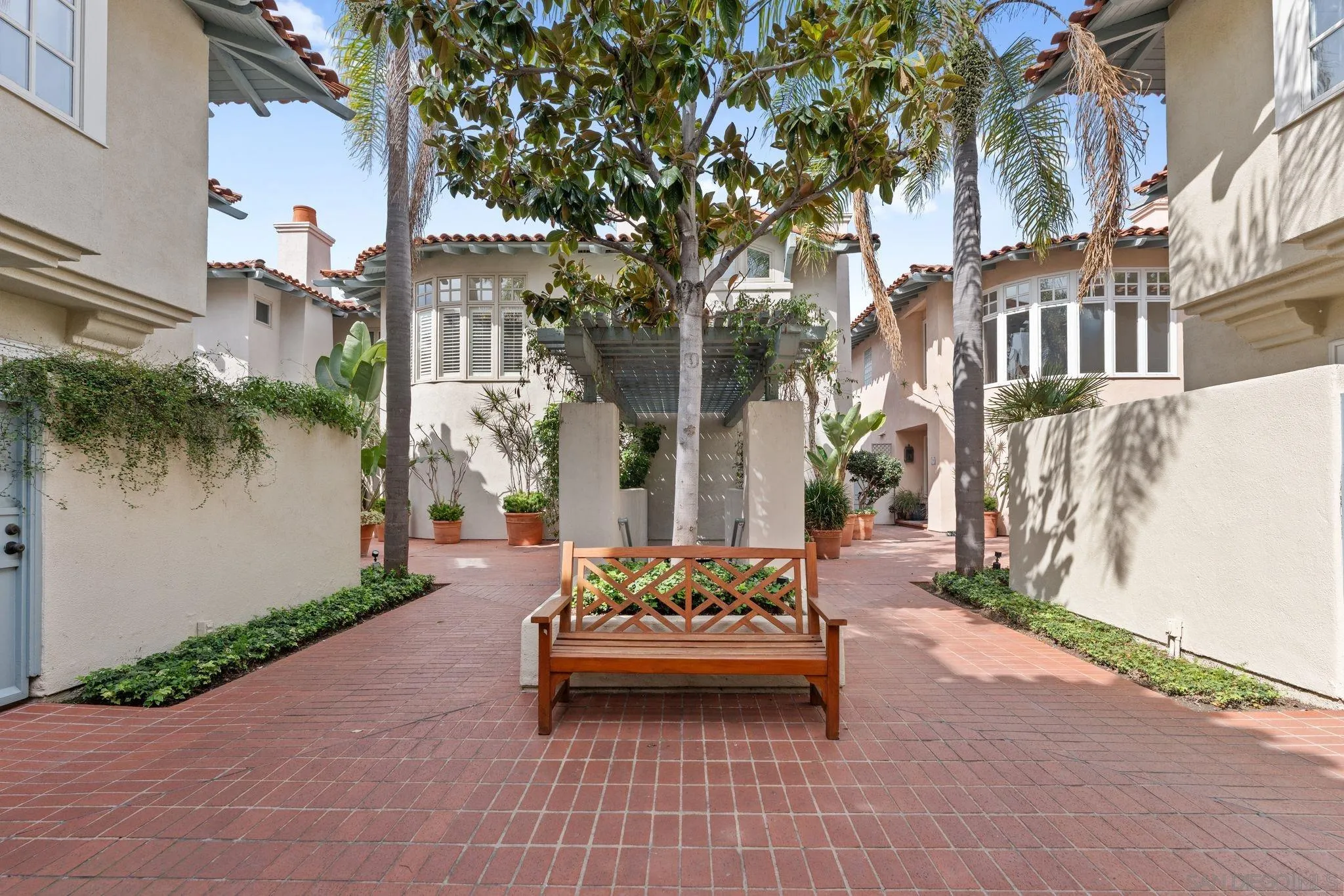 Photo #6: 260010055 Listing: Photo #6