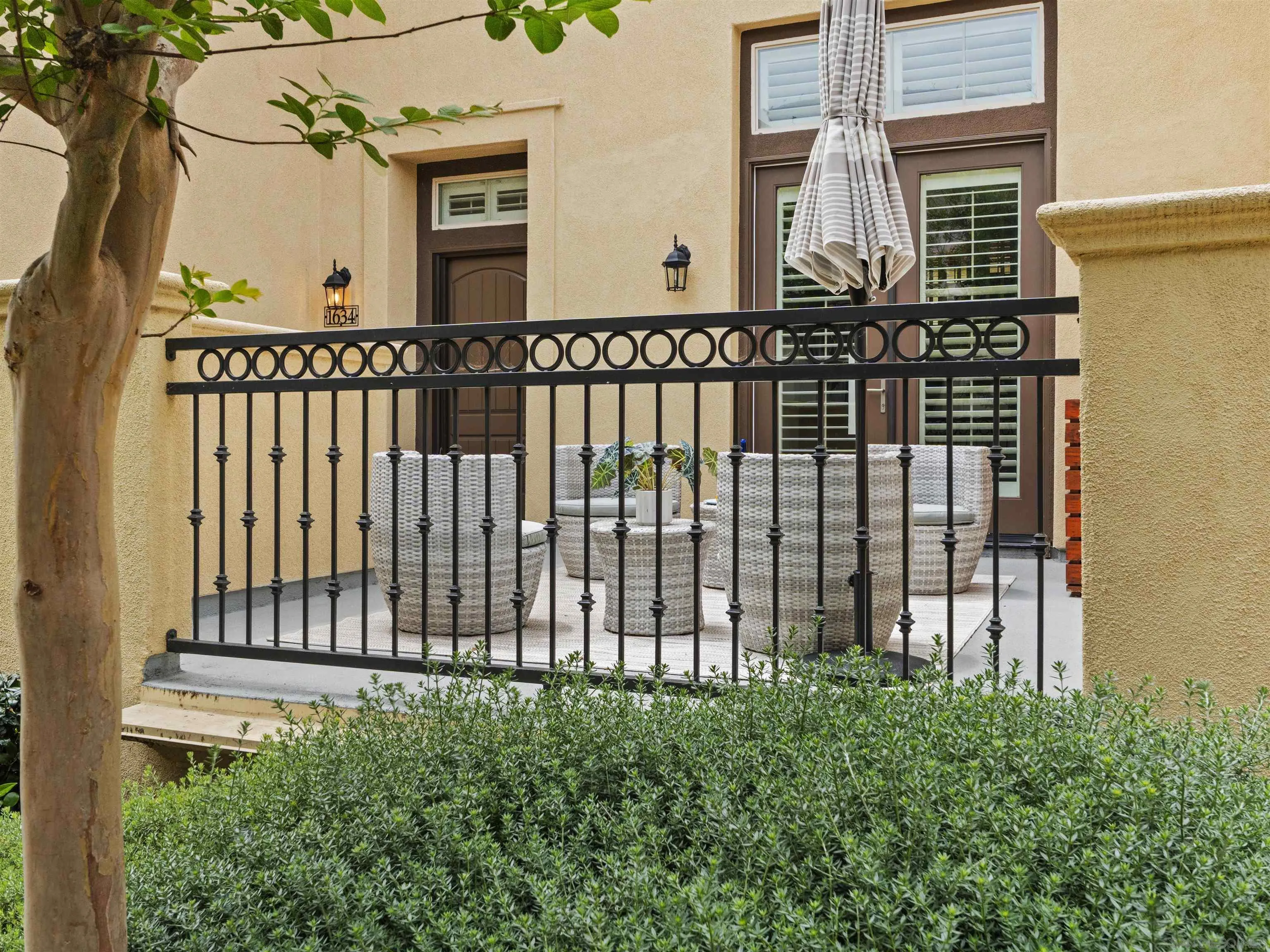 Photo #3: 260010056 Listing: Photo #3