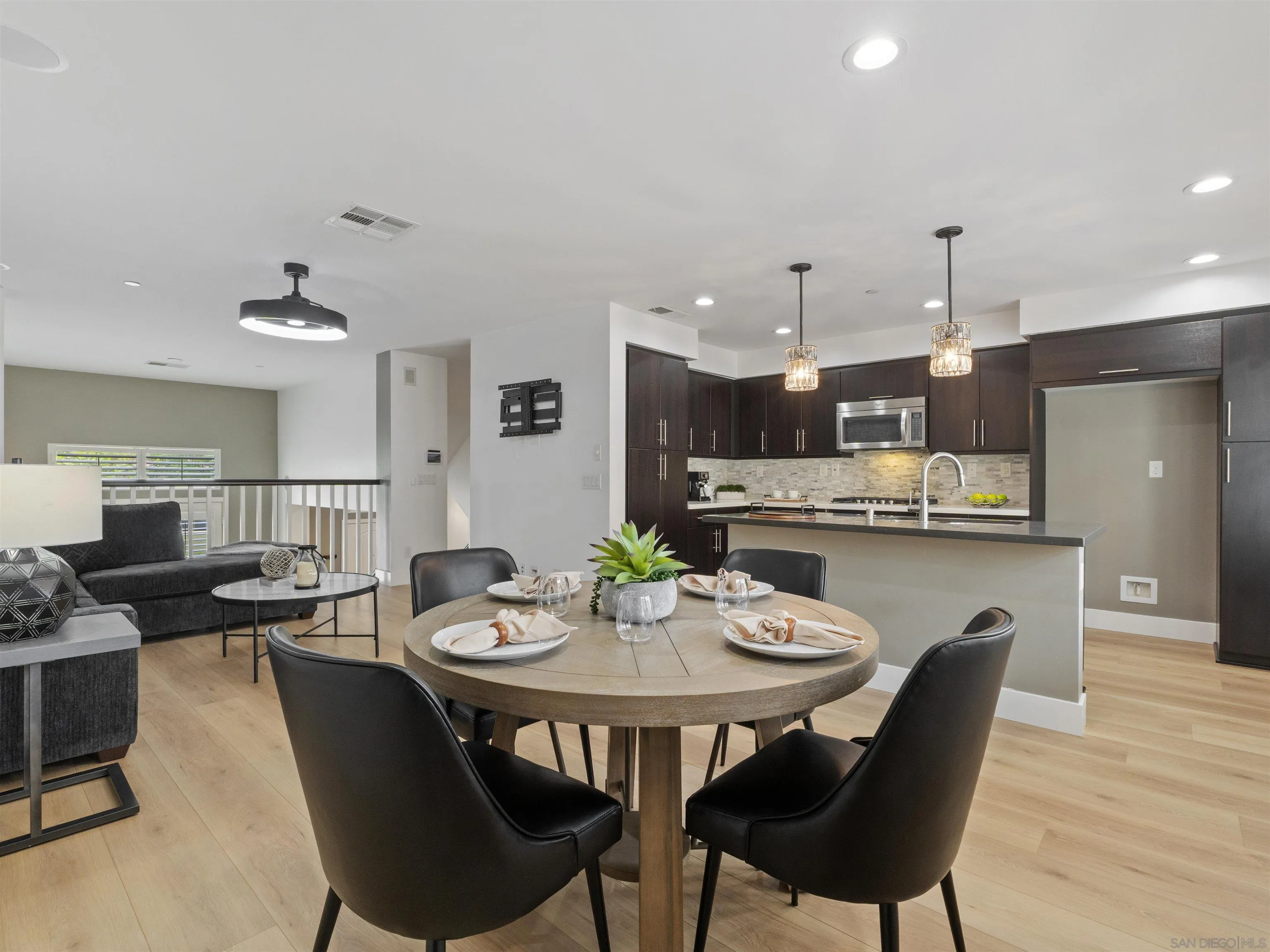 Photo #10: 260010056 Listing: Photo #10