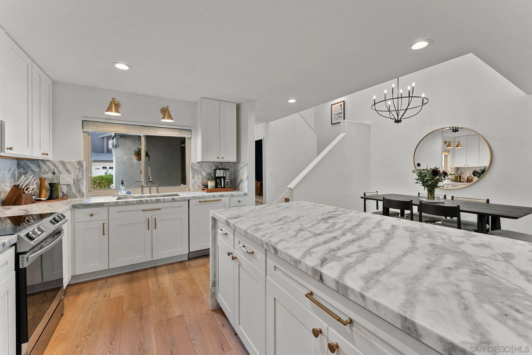 Photo #10: 260010057 Listing: Photo #10