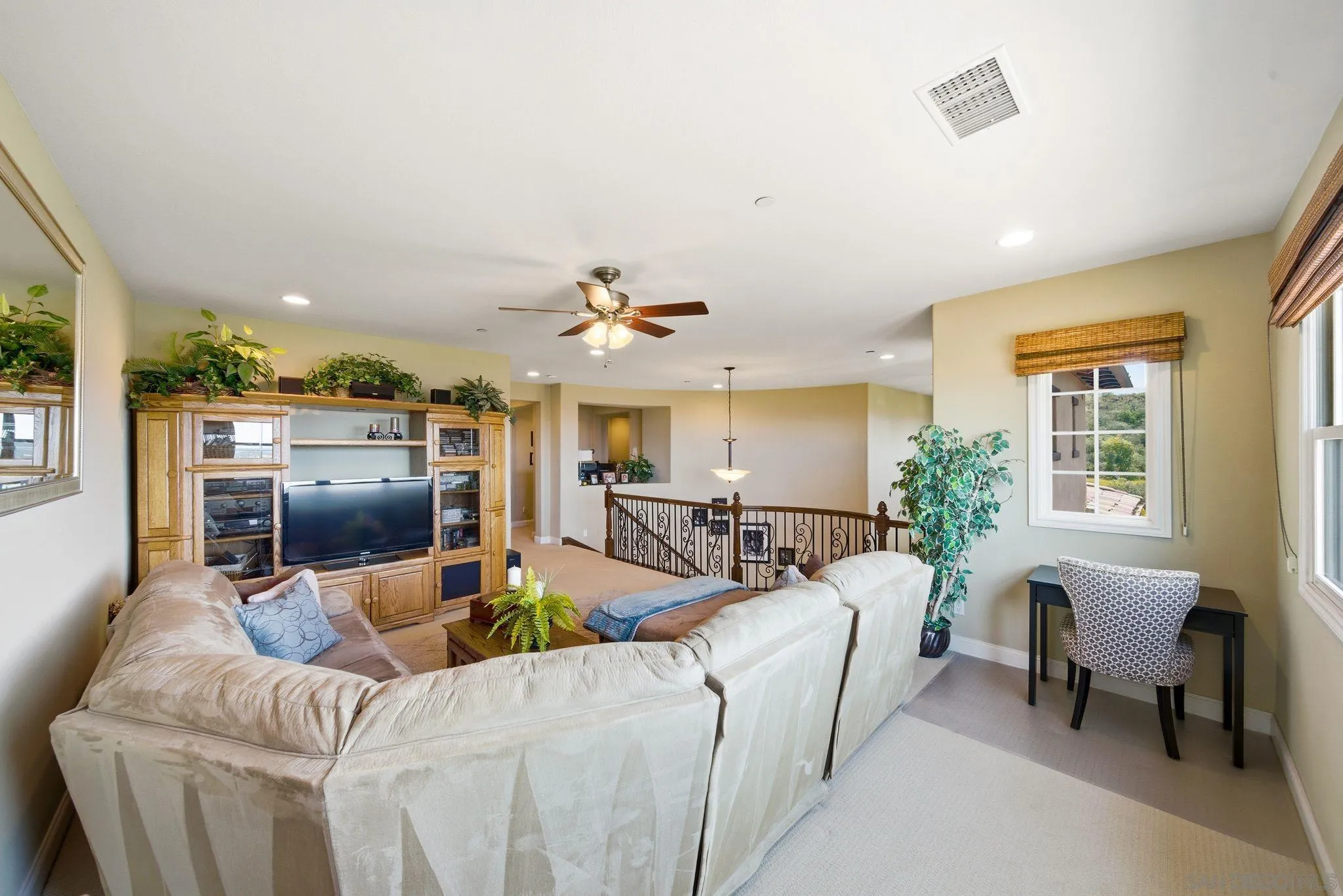 https://cdn.realtyfeed.com/cdn/127/260010065/098d234151cad417893c3c1abf9a459f.webp