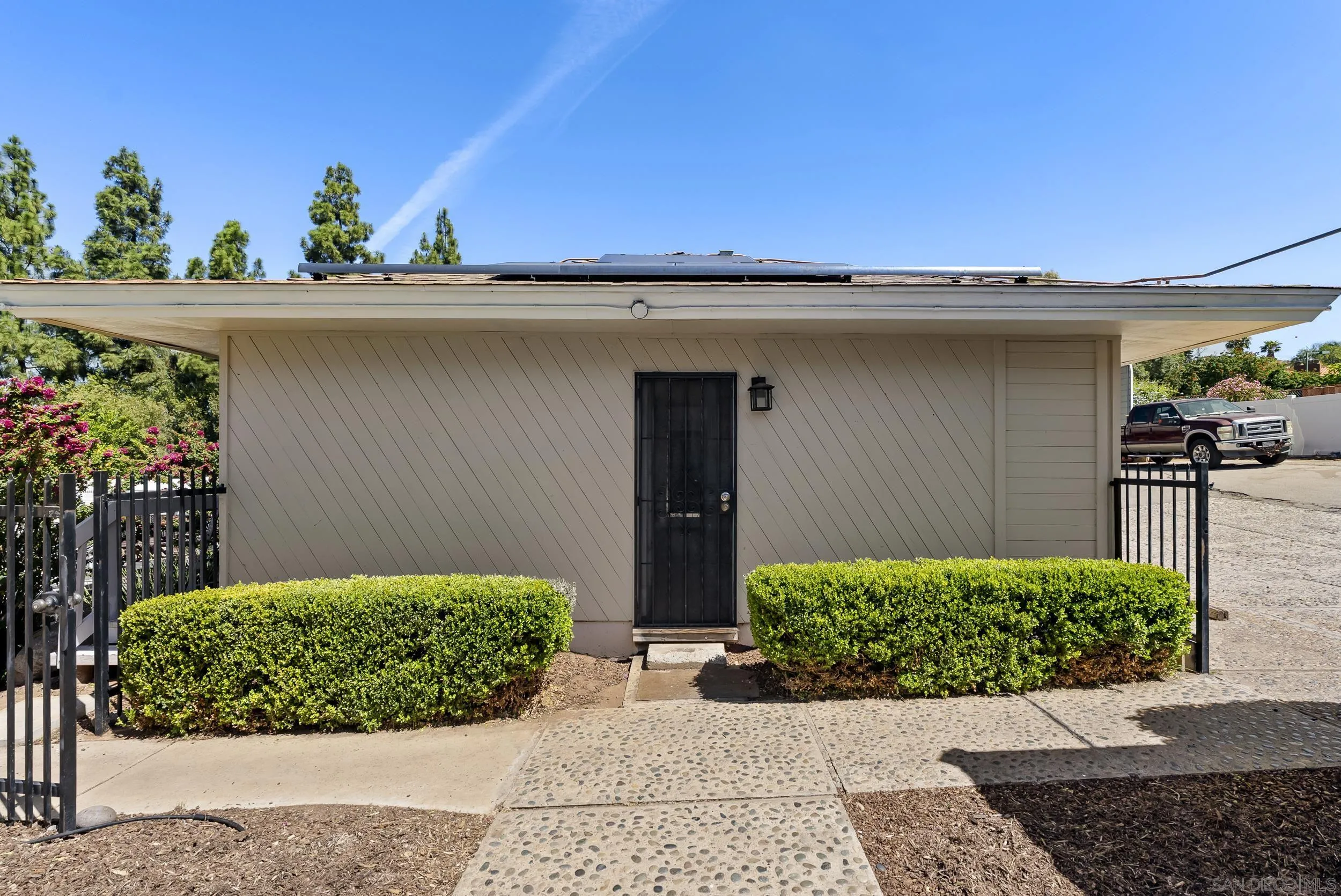 https://cdn.realtyfeed.com/cdn/127/260010072/0ebaf28d5cbf869af957dc666e952992.webp
