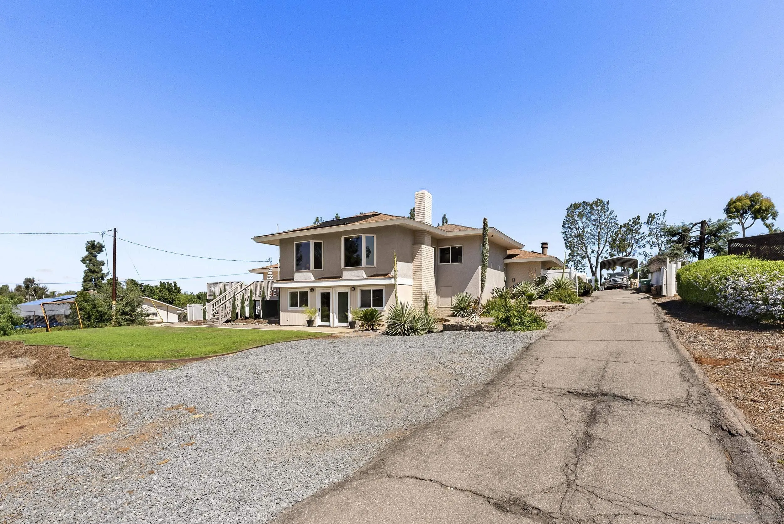 https://cdn.realtyfeed.com/cdn/127/260010072/112c4c25e0b1319040d5ccf65b00b735.webp