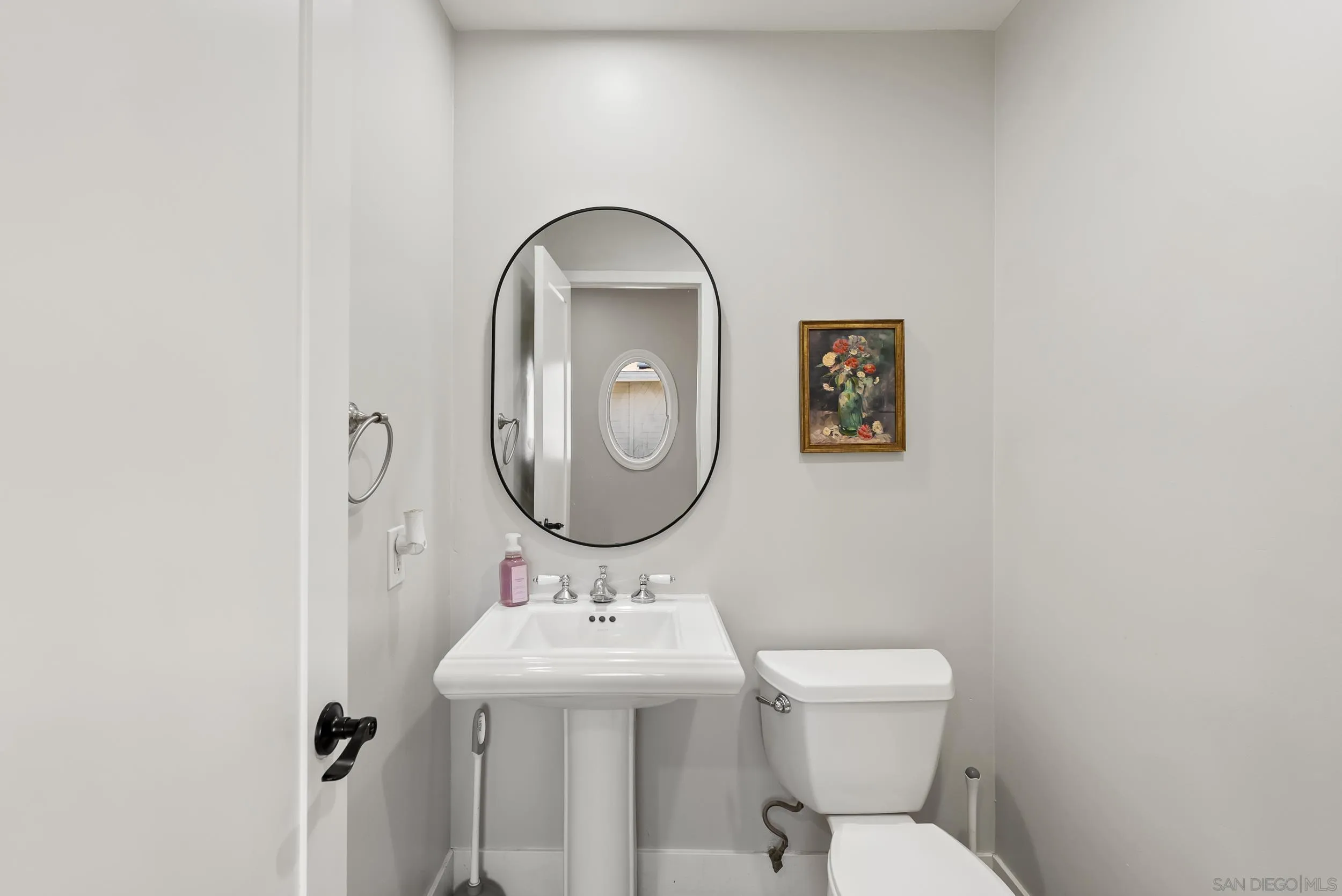 https://cdn.realtyfeed.com/cdn/127/260010072/28f0ed7d06d3d89ff9a8d7c65e68f27c.webp