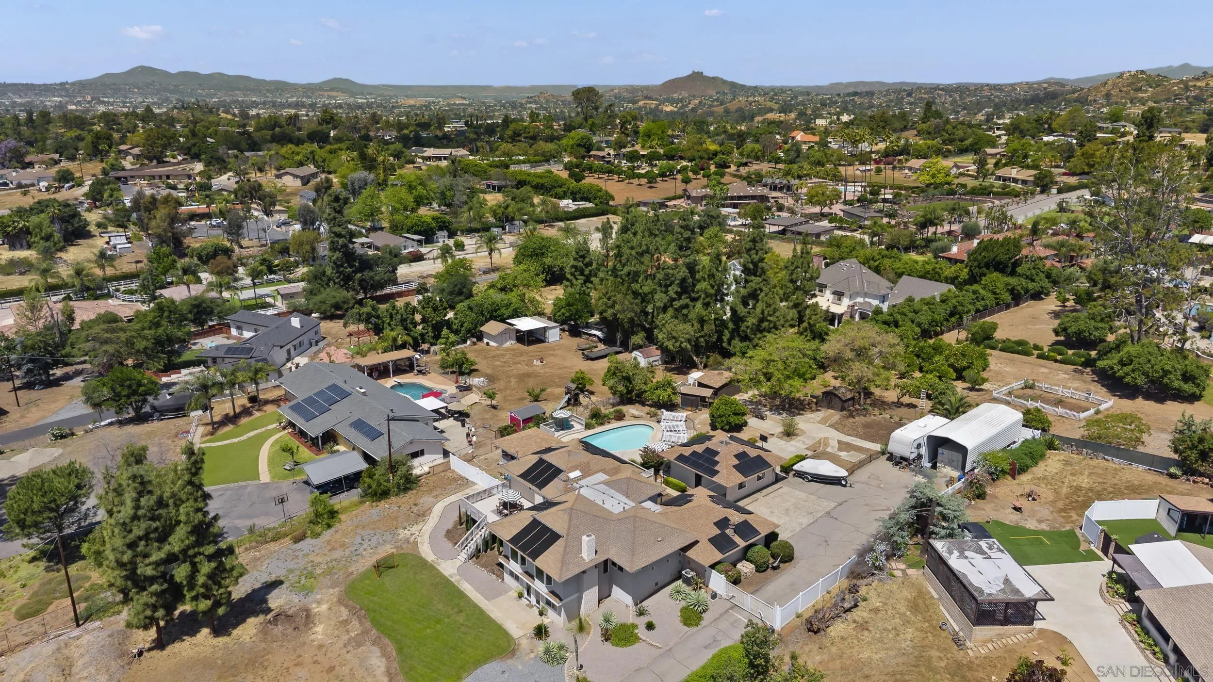 https://cdn.realtyfeed.com/cdn/127/260010072/d3cbc8025c5fb8218732ed27b83dce30.webp