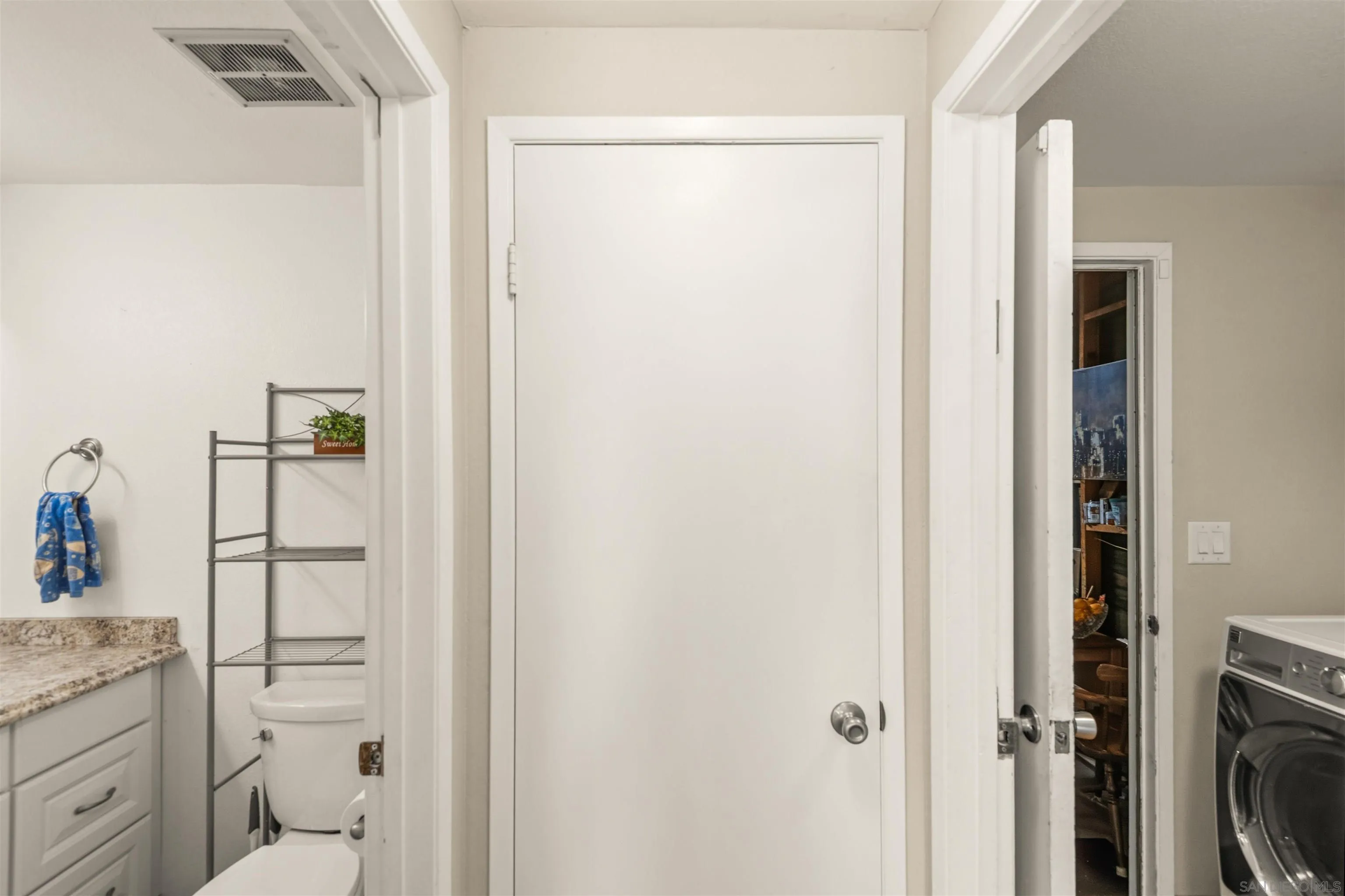 https://cdn.realtyfeed.com/cdn/127/260010084/557d0a33c6888a672d453771a150f781.webp