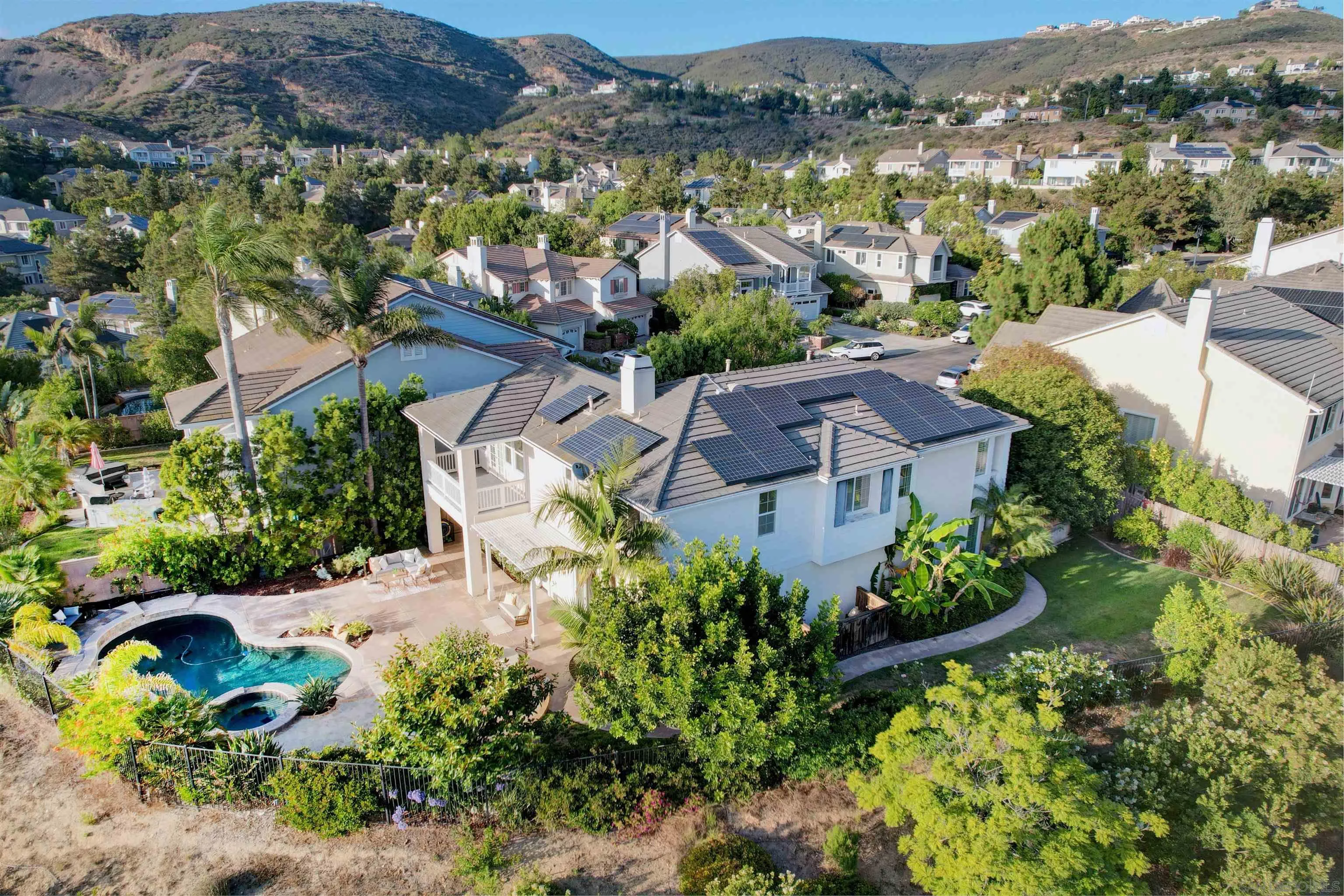https://cdn.realtyfeed.com/cdn/127/260010086/647f4697527a1f22219c26676d4432fd.webp