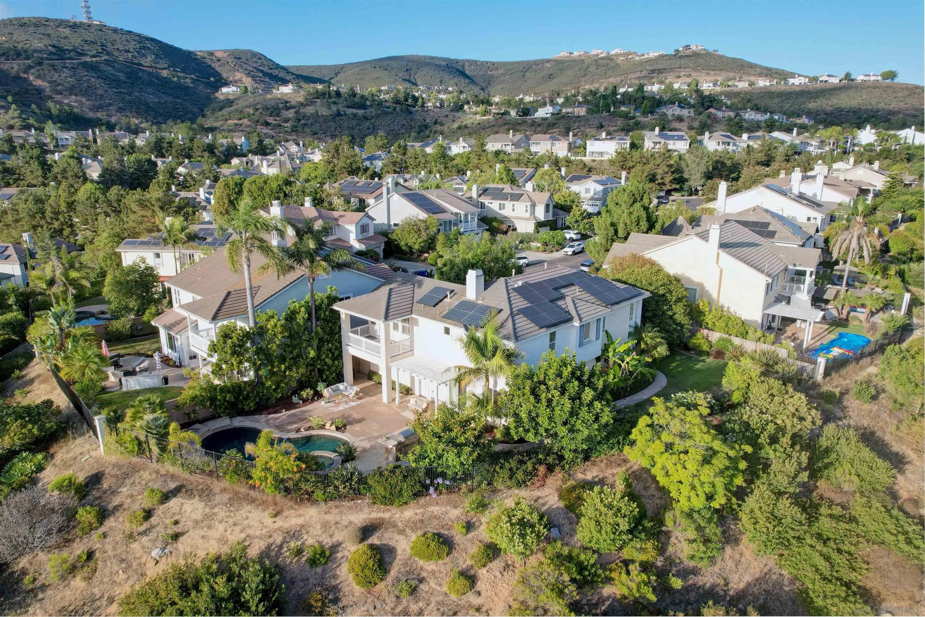 https://cdn.realtyfeed.com/cdn/127/260010086/a283f05d821f768b16e034ed756543b5.webp