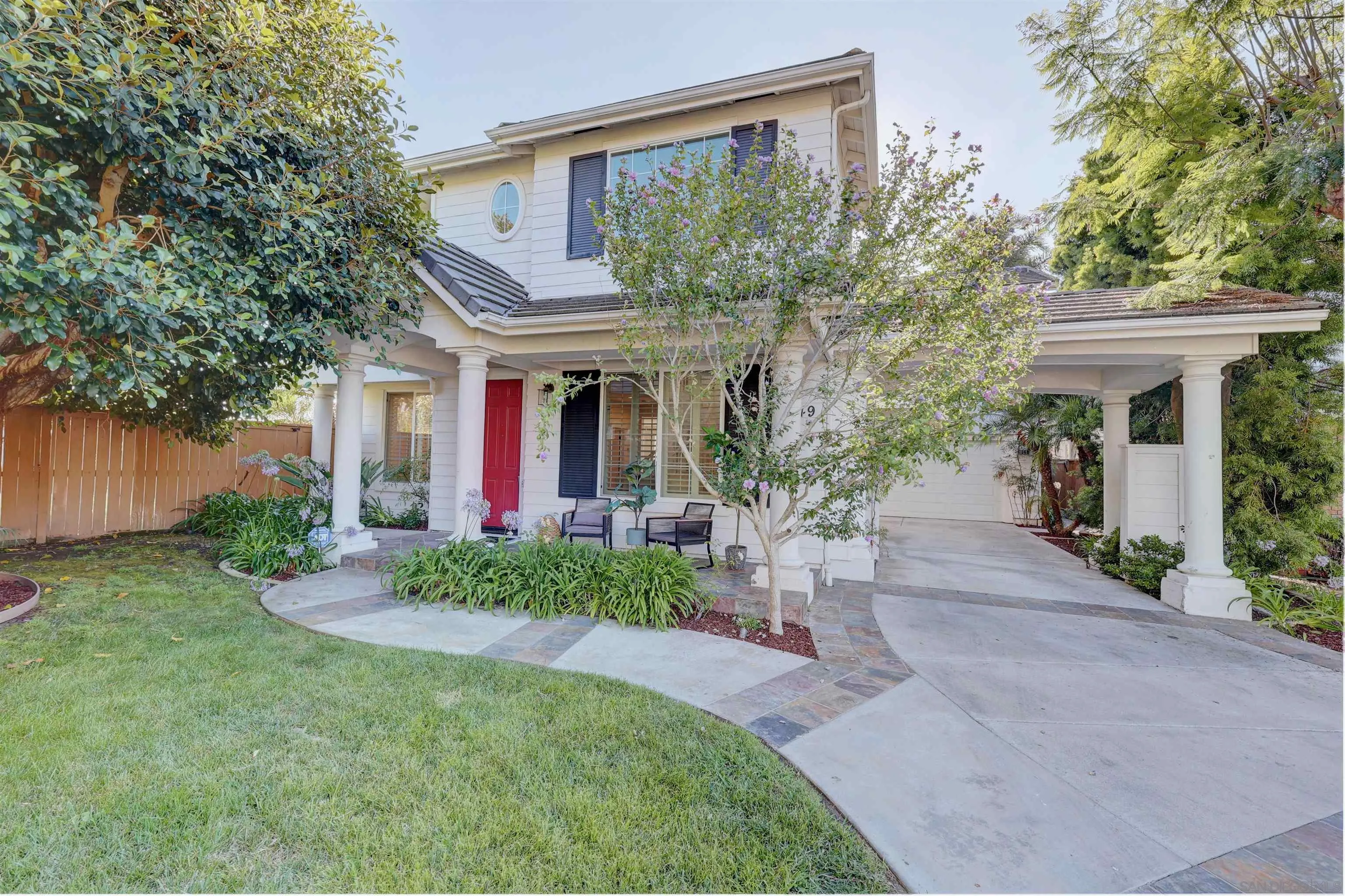 https://cdn.realtyfeed.com/cdn/127/260010086/c476f2a0844a168451c2ebe2f0677335.webp