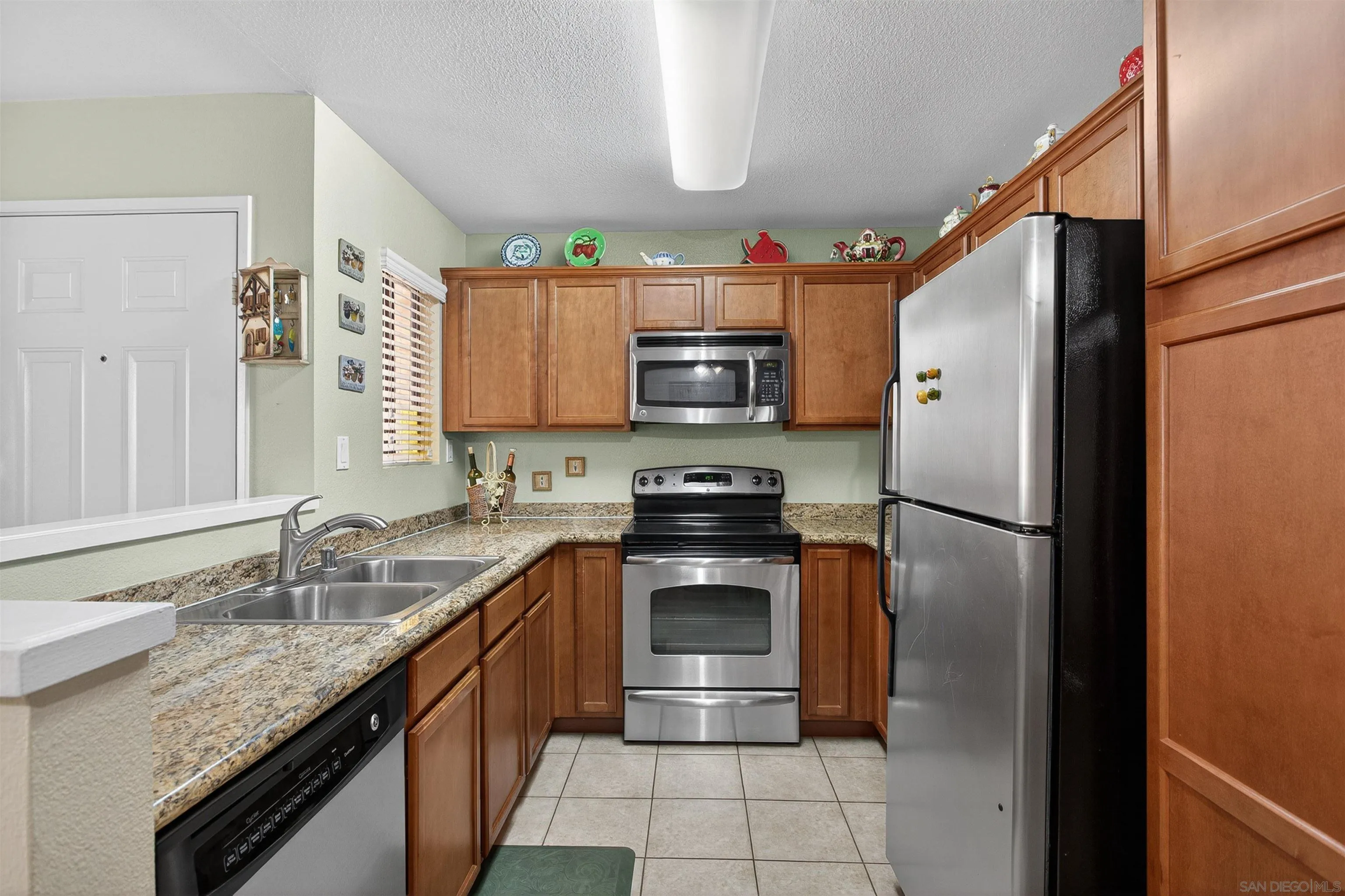 12191 Cuyamaca College Dr UNIT 611, El Cajon, CA, 92019
