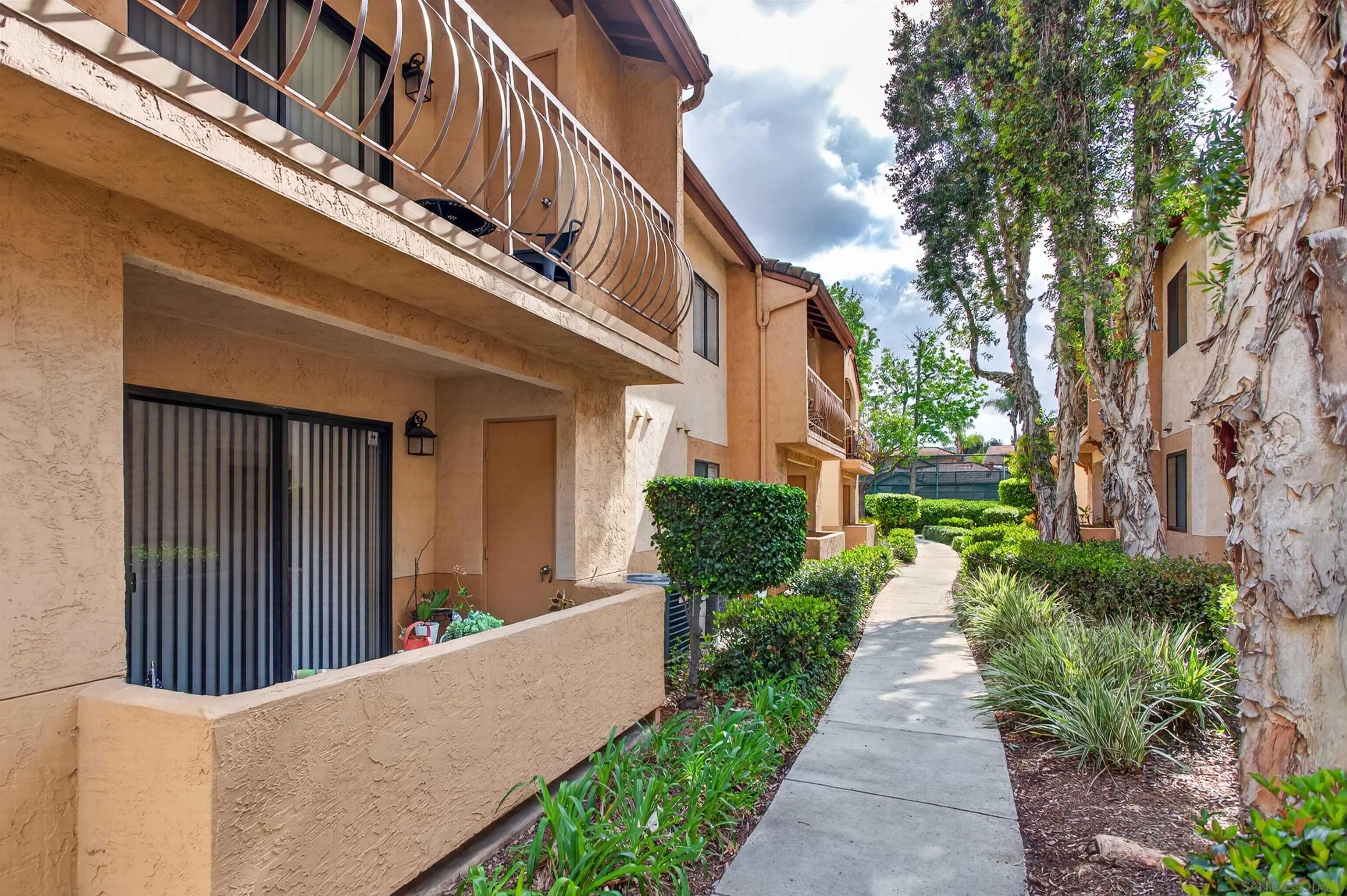 12191 Cuyamaca College Dr UNIT 611, El Cajon, CA, 92019