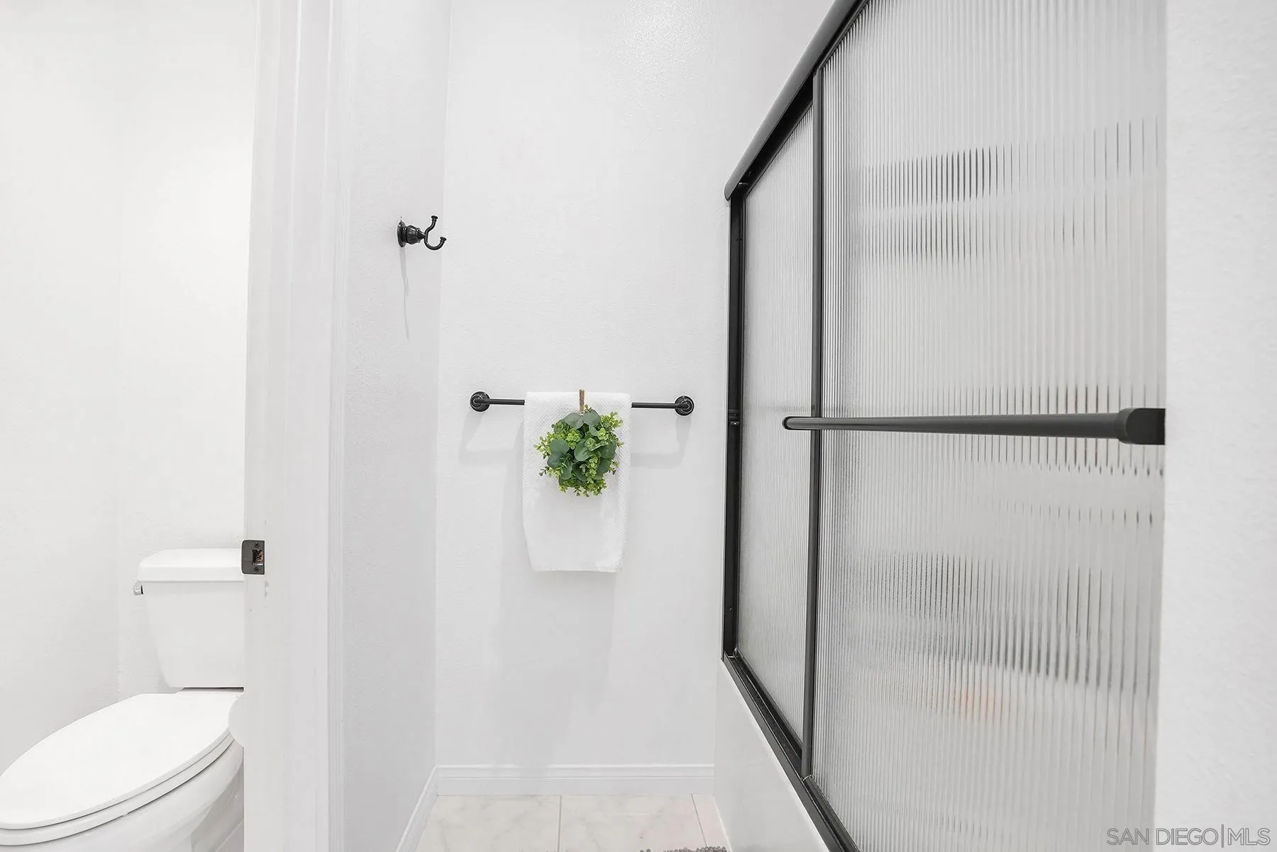 Photo #30: 260010090 Listing: Photo #30