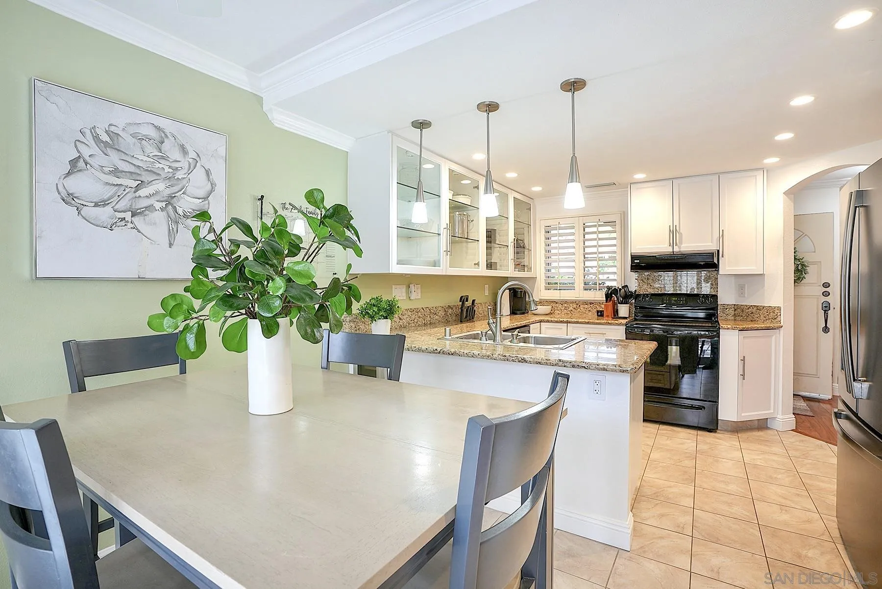 Photo #14: 260010090 Listing: Photo #14