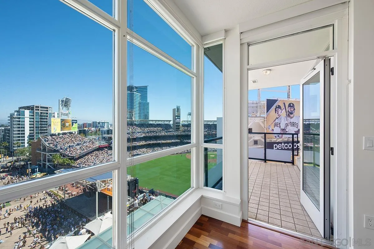 Photo #3: 260010091 Listing: Photo #3