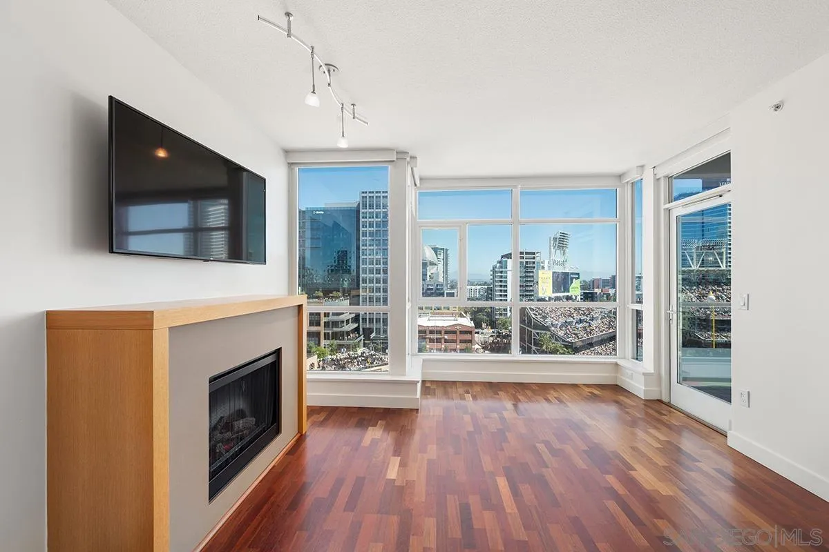 https://cdn.realtyfeed.com/cdn/127/260010091/db47a5d3ede91dc4a2e62016a45377c5.webp
