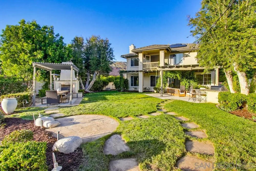 https://cdn.realtyfeed.com/cdn/127/260010092/825c1e377af8d0d7f70d981925df3008.webp