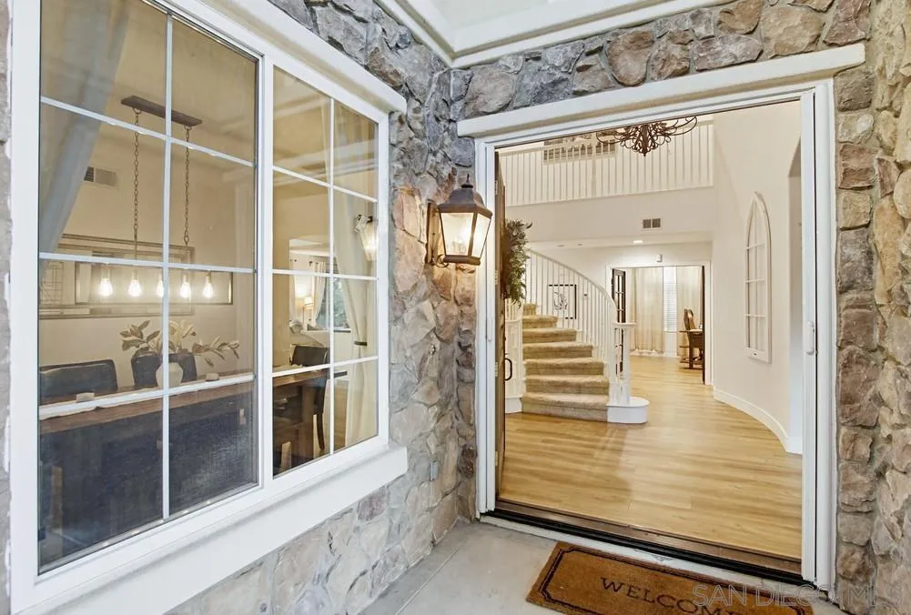 https://cdn.realtyfeed.com/cdn/127/260010092/c90bc8e5e5ce82a10a4ffab9c33b7a38.webp