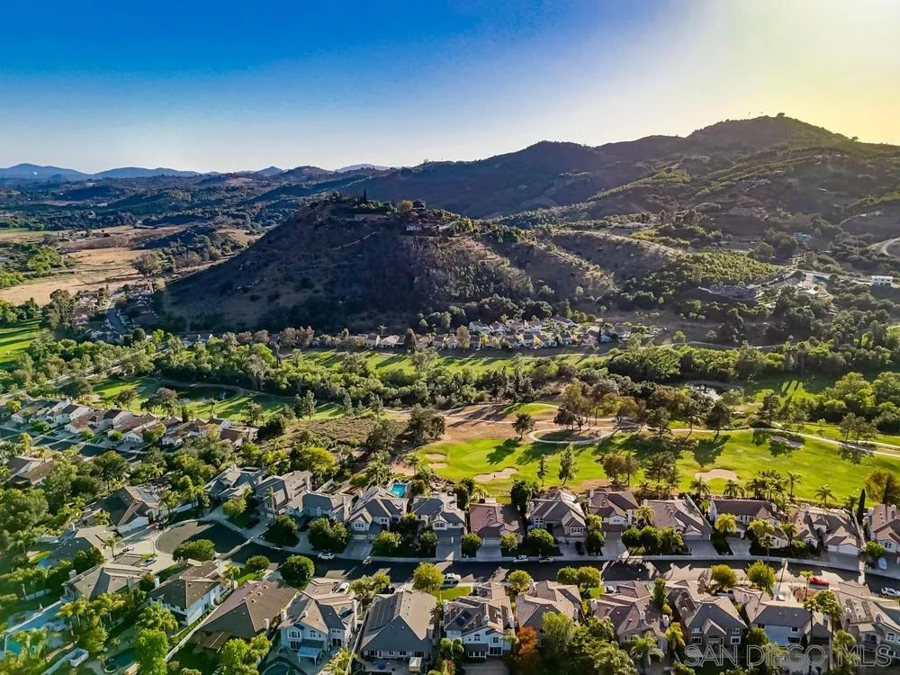 https://cdn.realtyfeed.com/cdn/127/260010092/fc0e04b05cf070a4bf34e594c0166a8d.webp