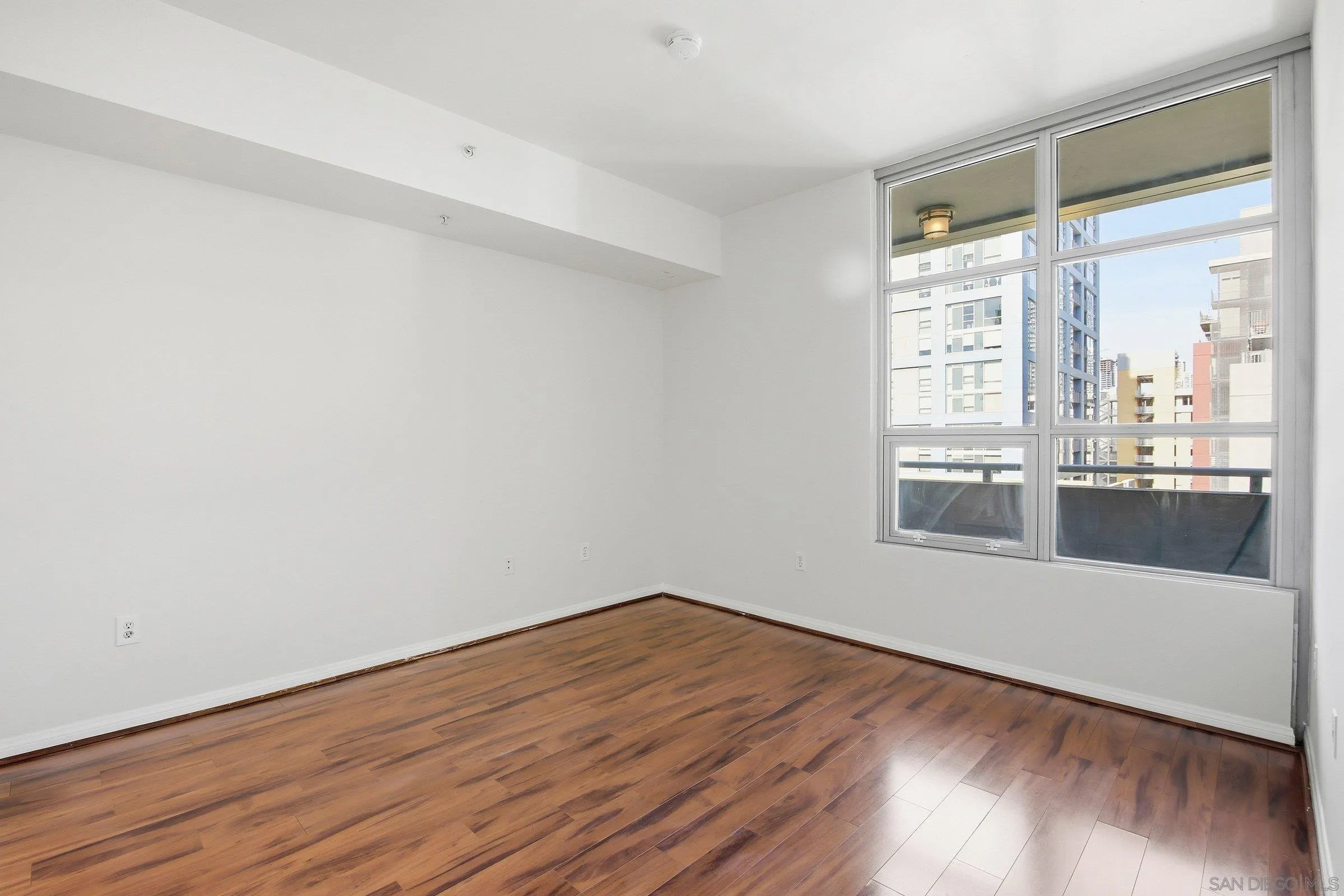 Photo #15: 260010095 Listing: Photo #15