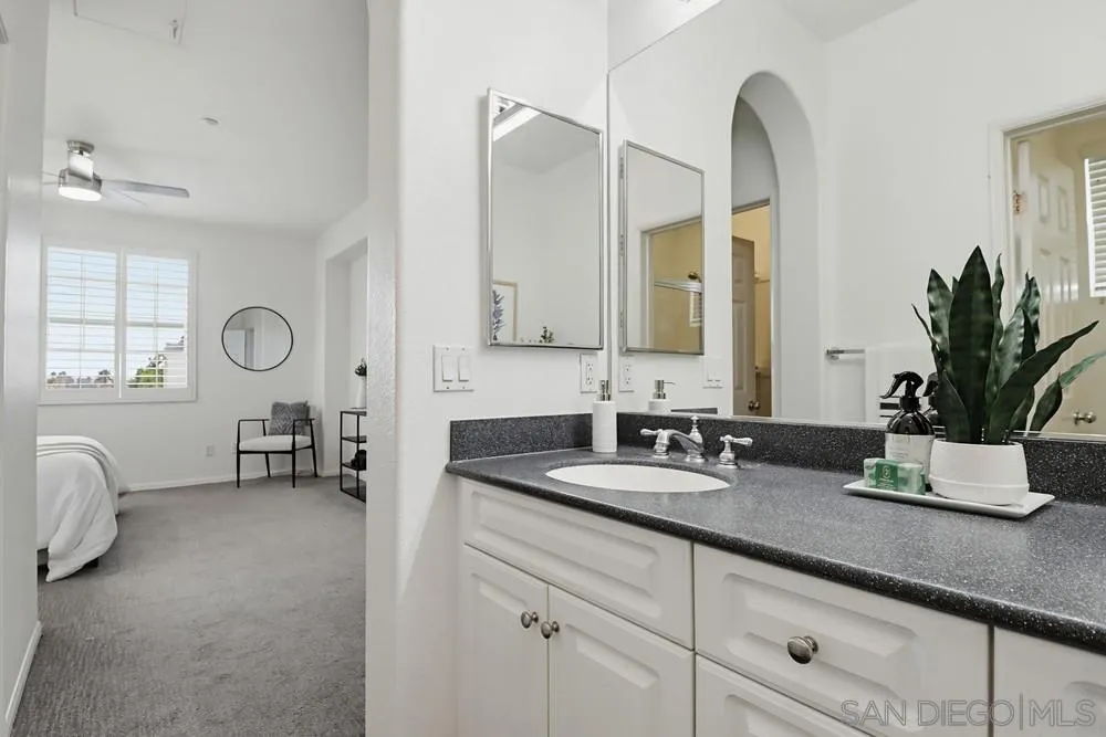 https://cdn.realtyfeed.com/cdn/127/260010096/caea2a41f0194fff7d20272ce638b478.webp