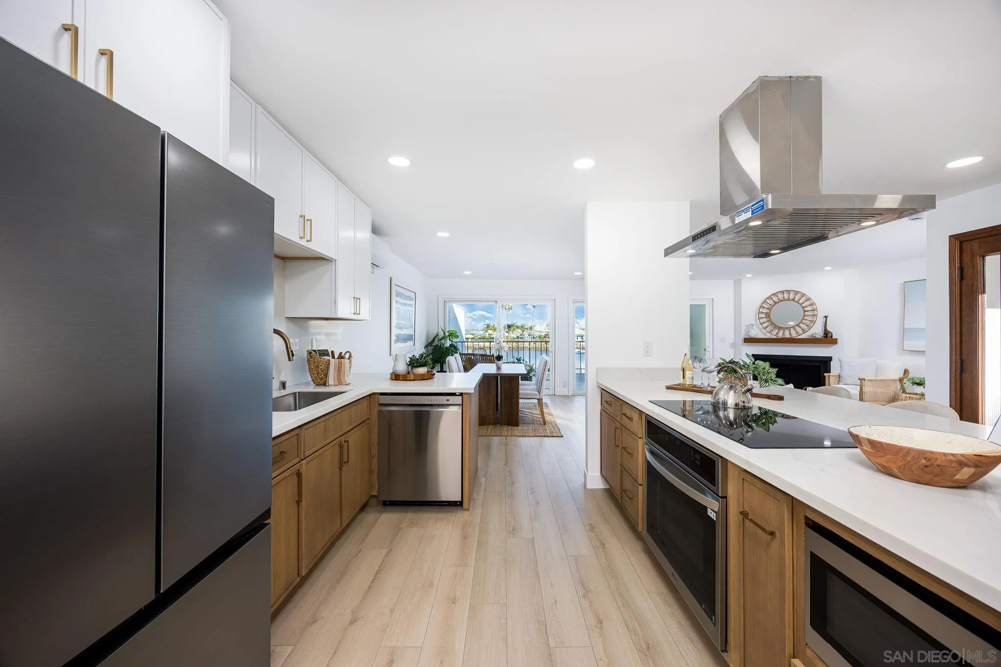 https://cdn.realtyfeed.com/cdn/127/260010097/1bab6d318b82df12a3333fbe60e31761.webp