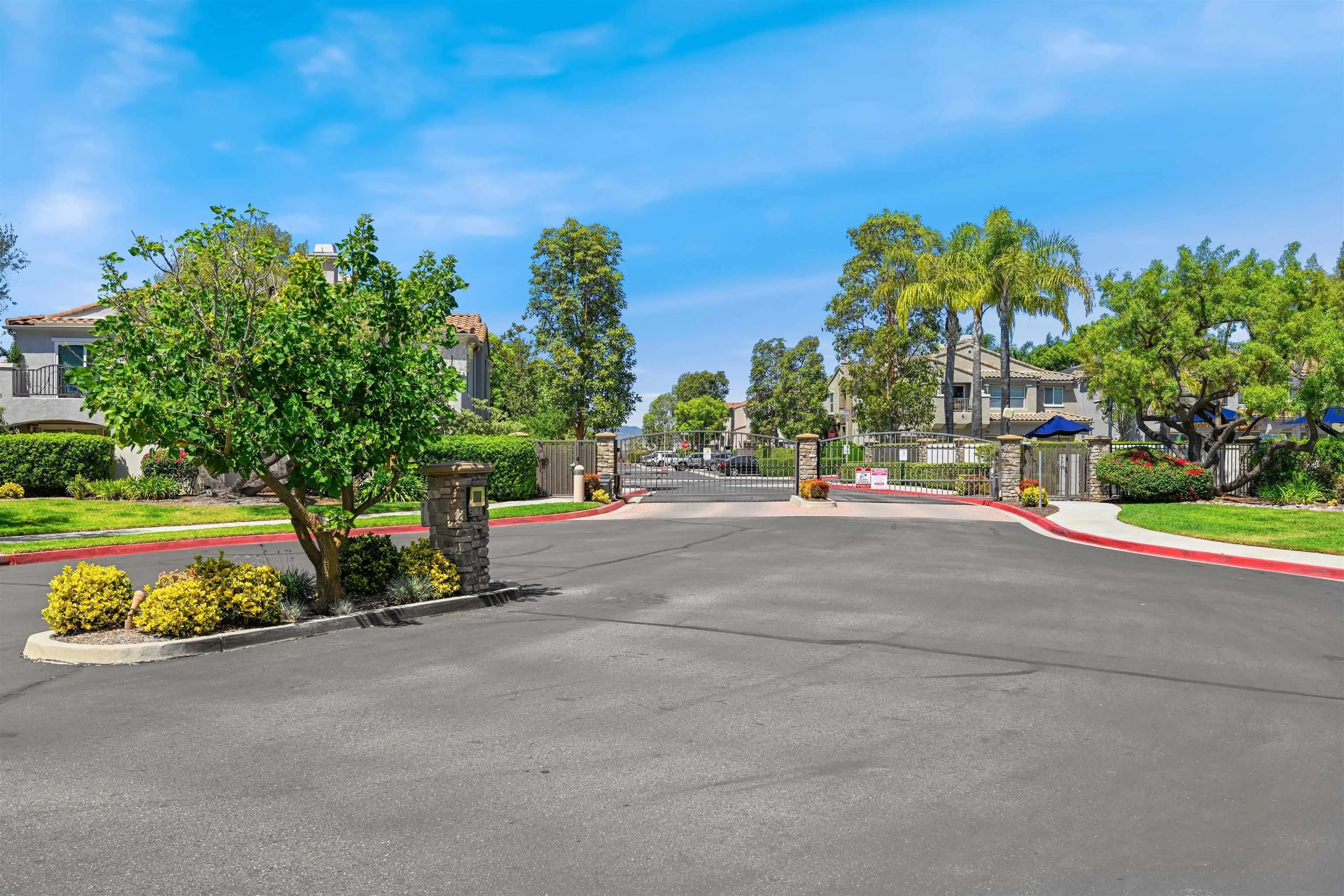 Photo #19: 260010100 Listing: Photo #19